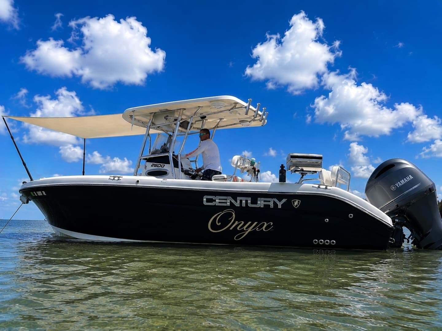 2014 Century 266 CC - Image 2