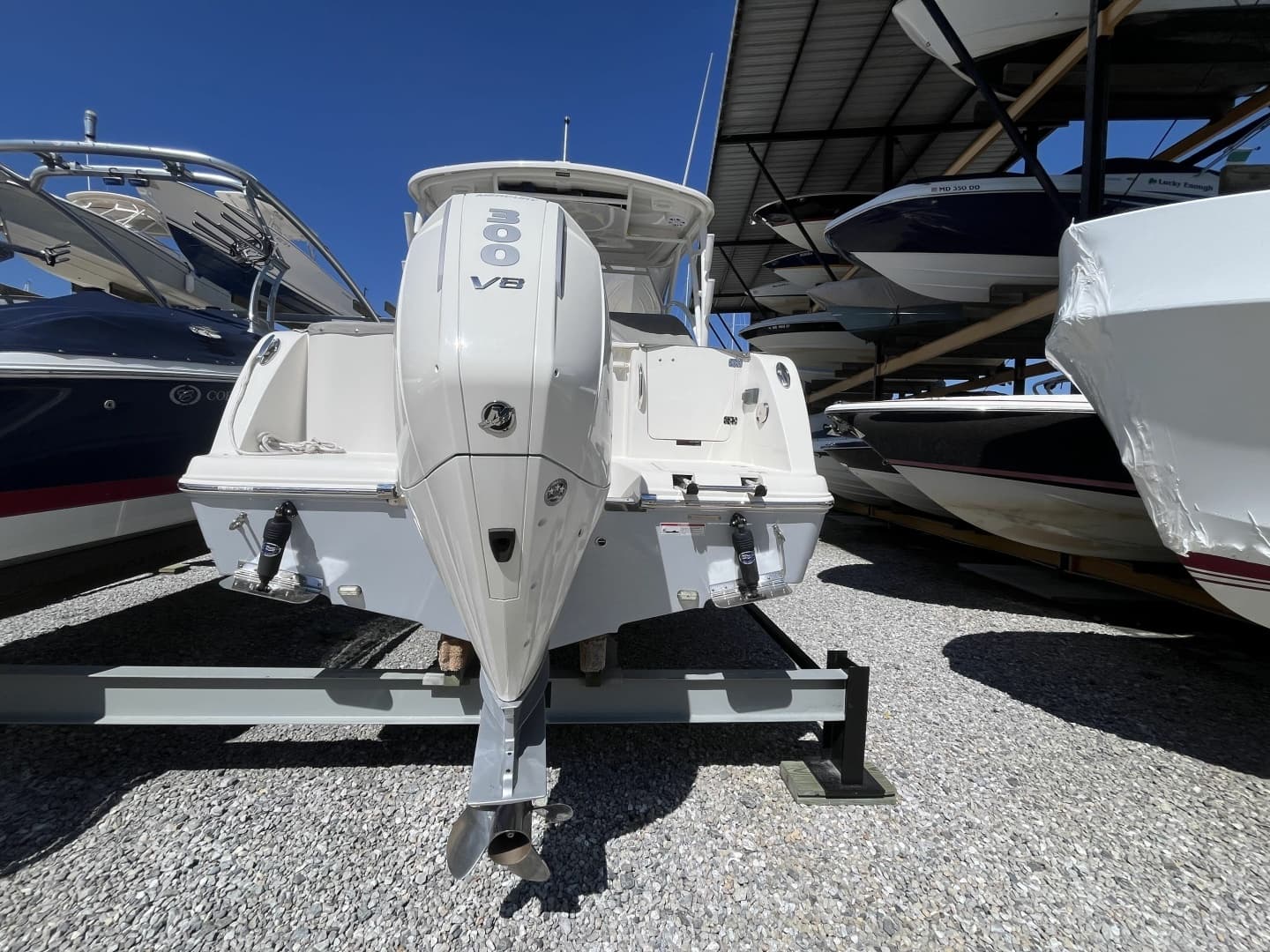 2024 Sailfish 245 DC - Image 7