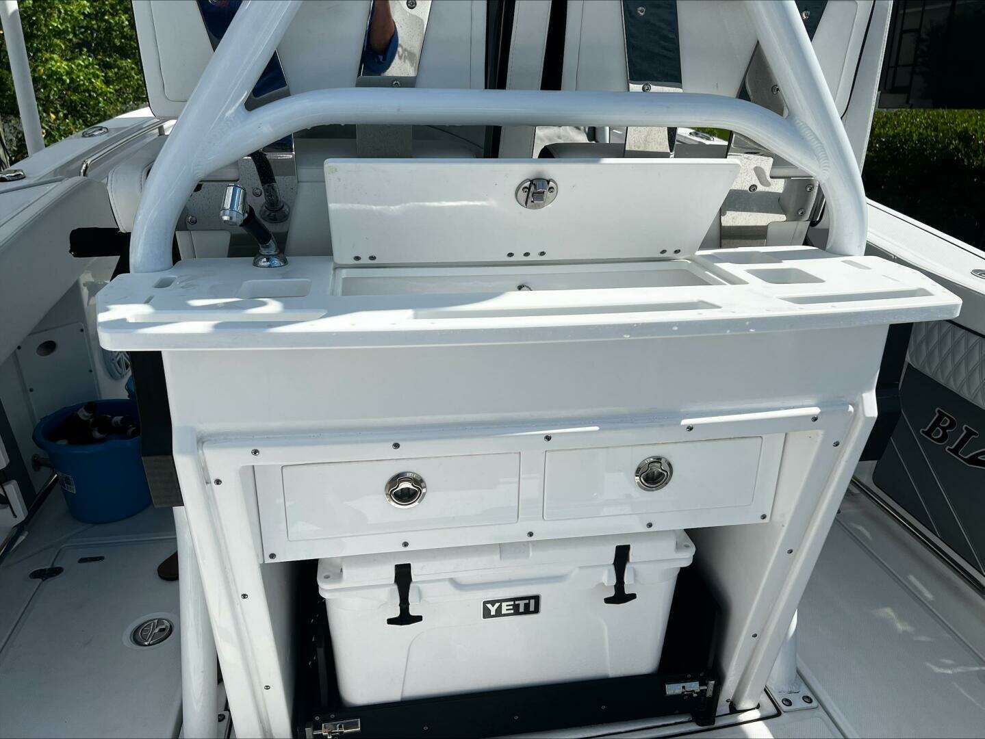 2023 Blackfin 272 CC - Image 12