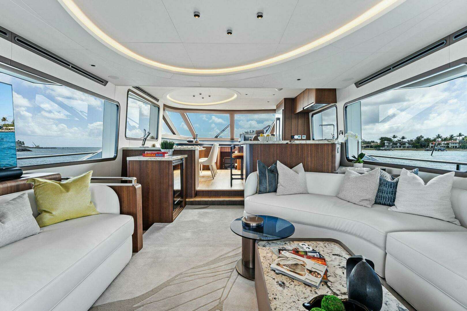 2027 Aquitalia Yachts Flybridge - Image 3