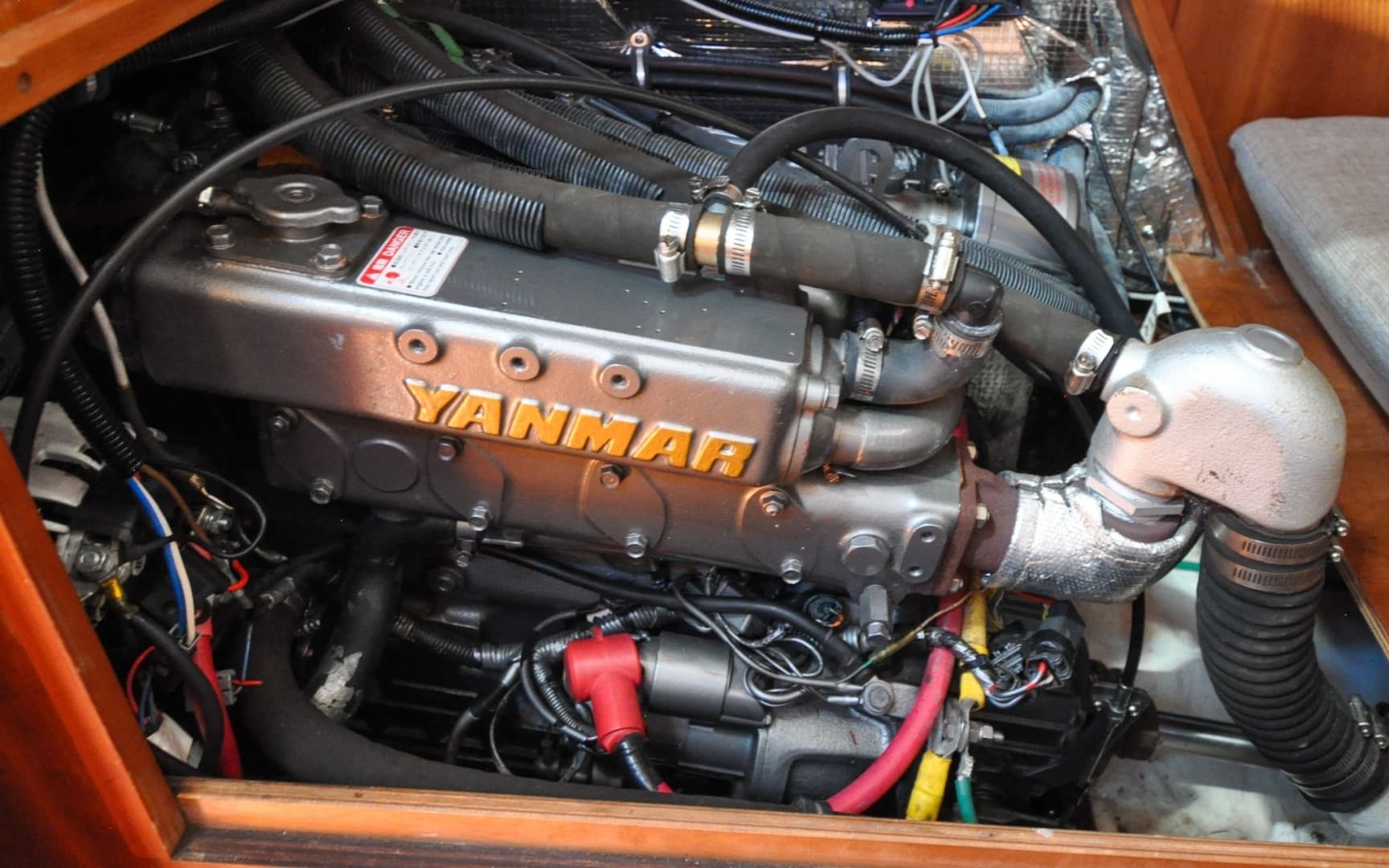 2004 Sabre 426 - Image 110