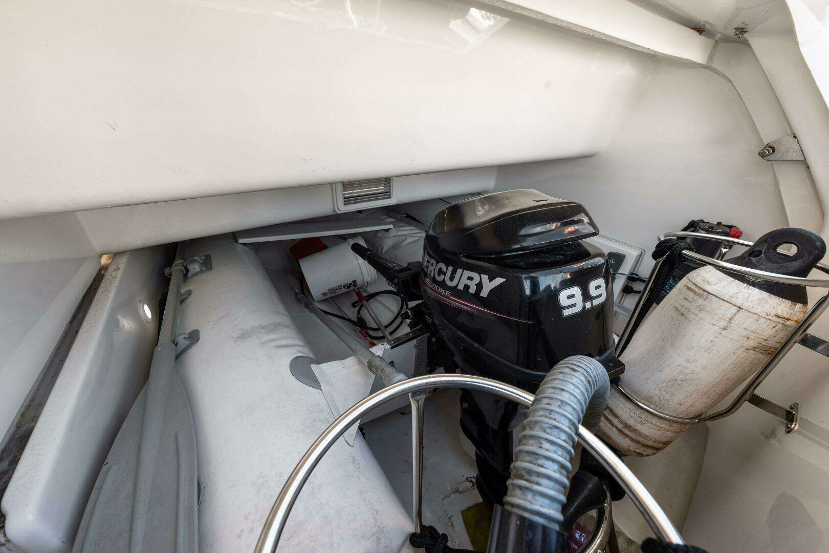 2016 Riviera 5000 Sport Yacht - Image 81
