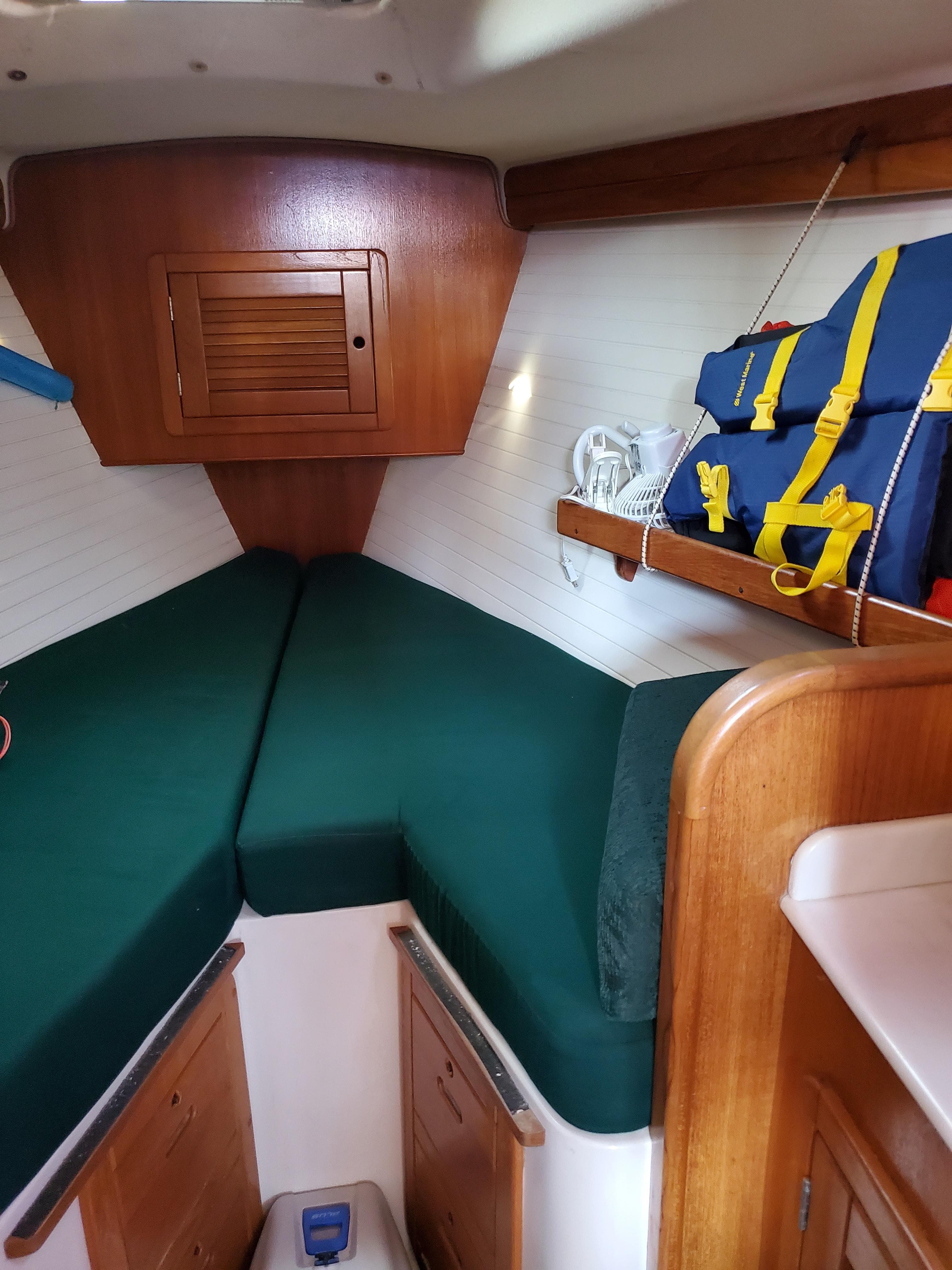 1997 Catalina Morgan 38 - 66