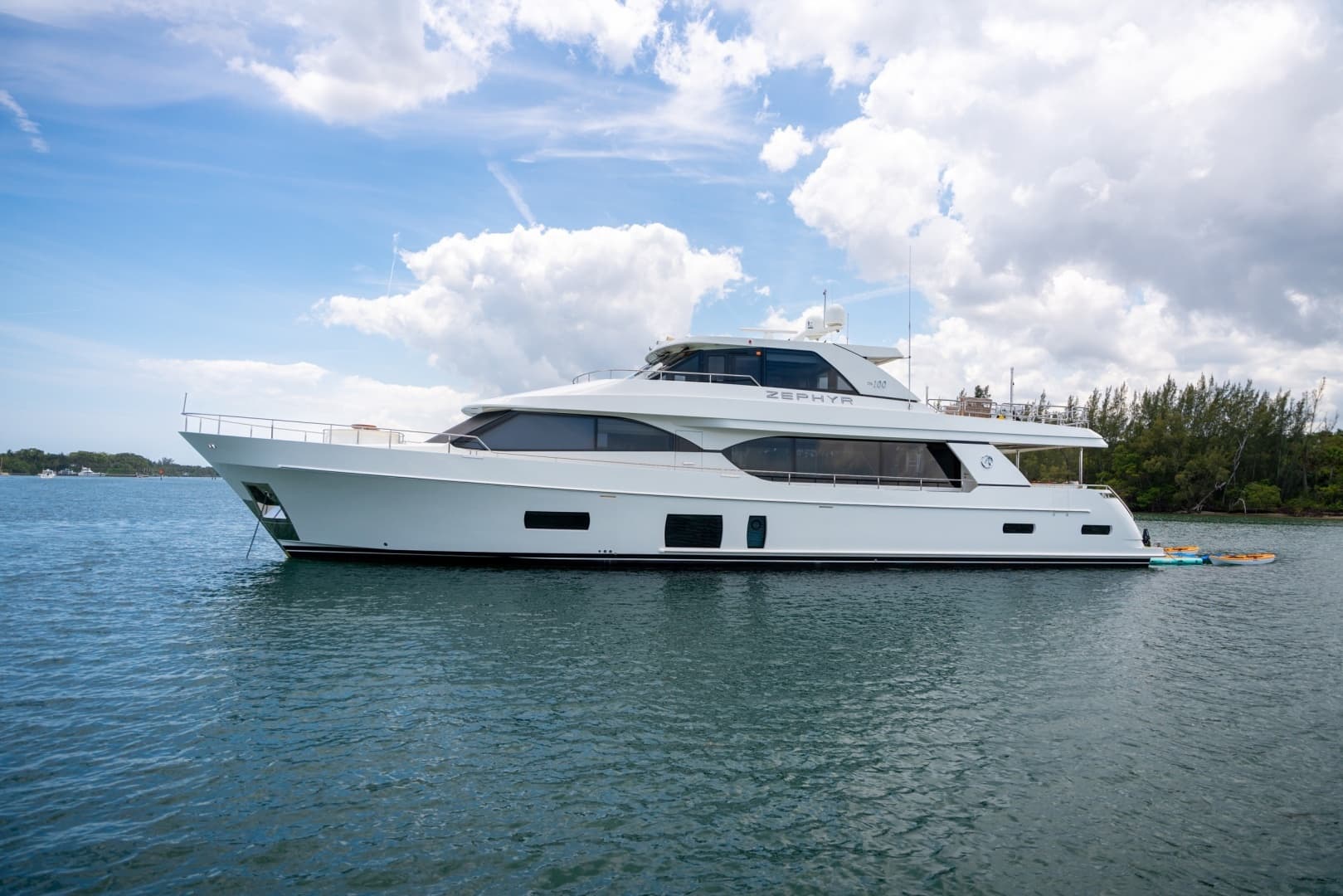 2019 Ocean Alexander Motoryacht 100 - Image 4