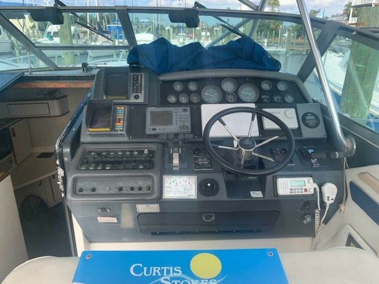 1992 Sea Ray — - Image 9