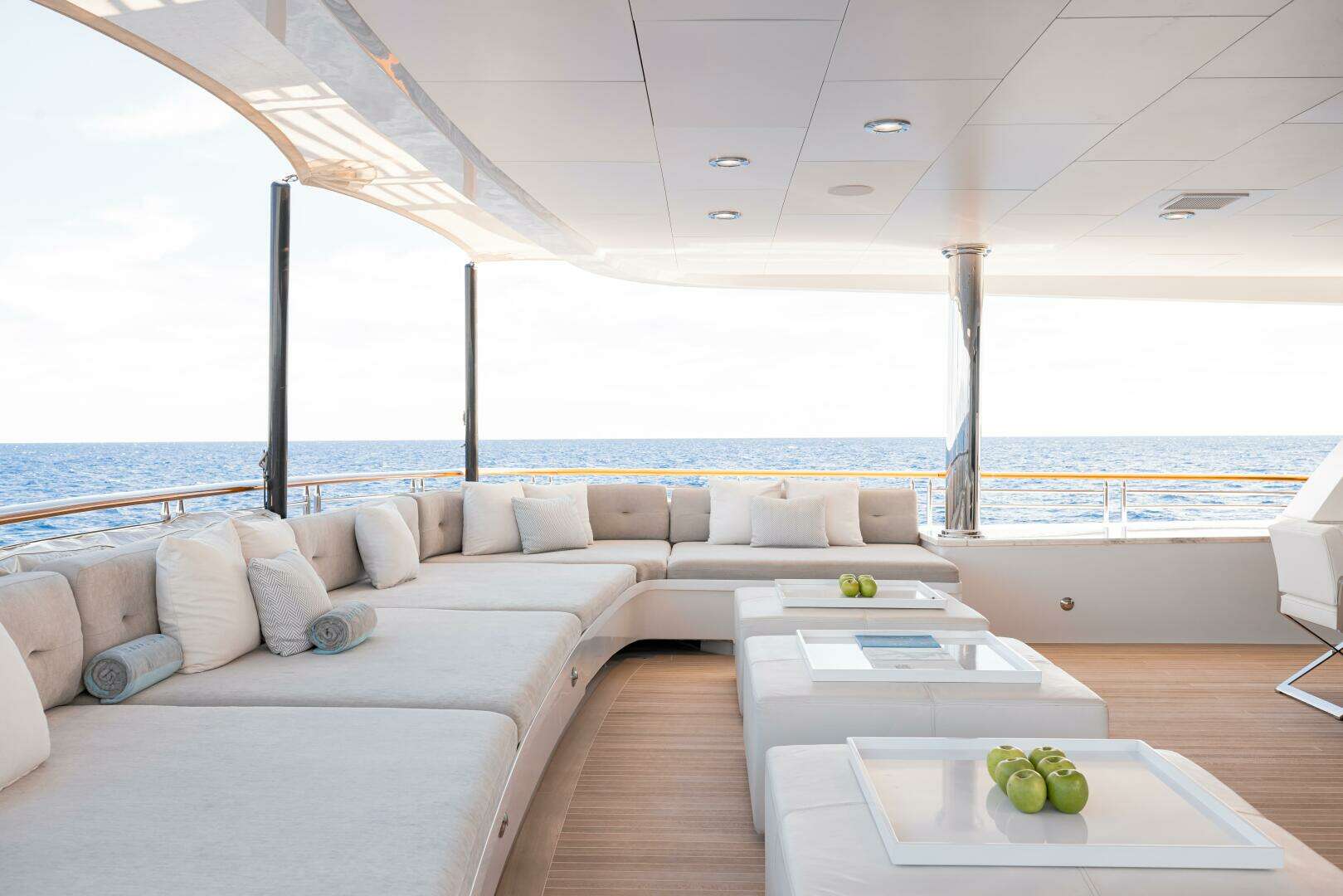 2011 Trinity Yachts Semi-Displacement - Image 33