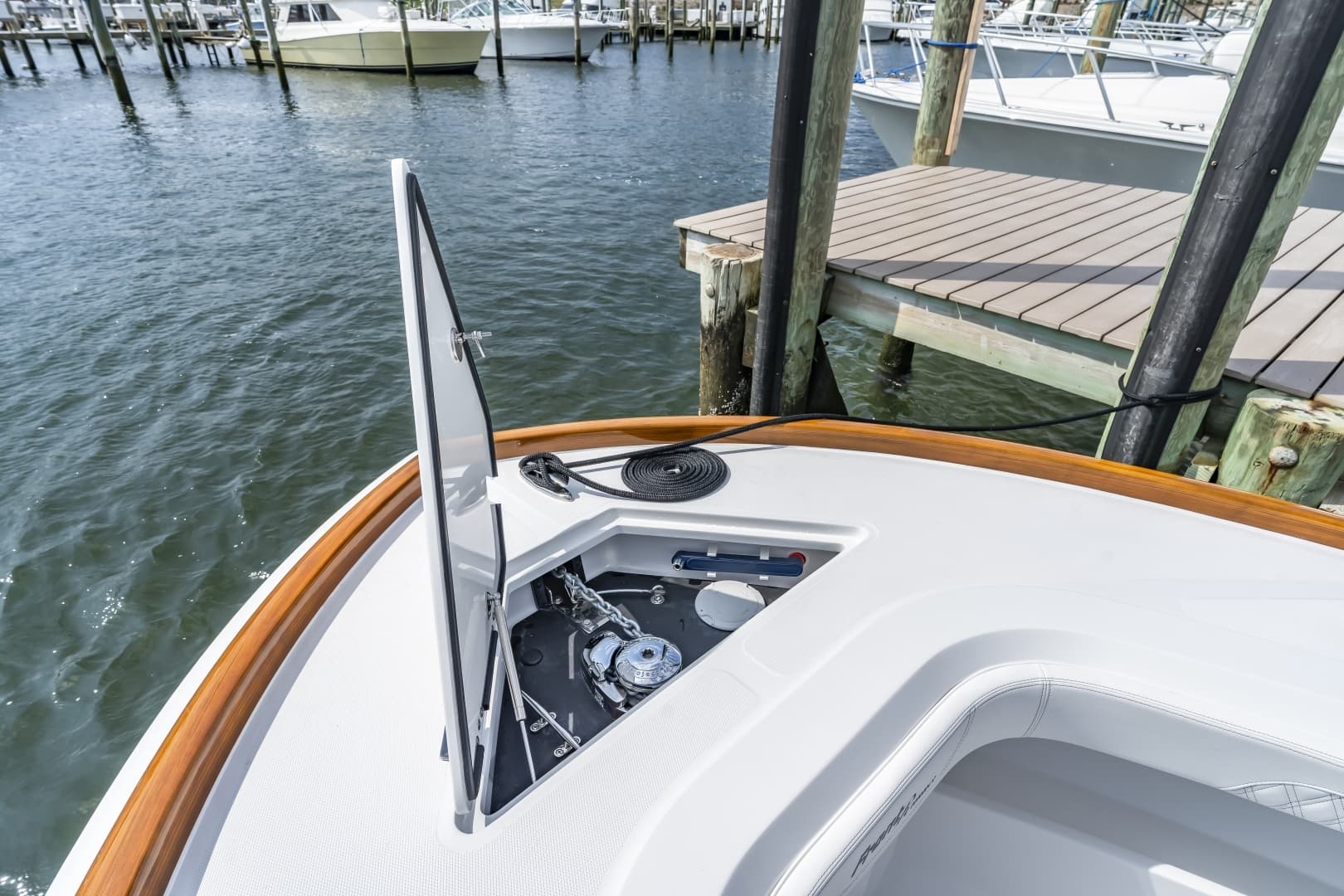 2026 Front Runner 39 Center Console - Image 65