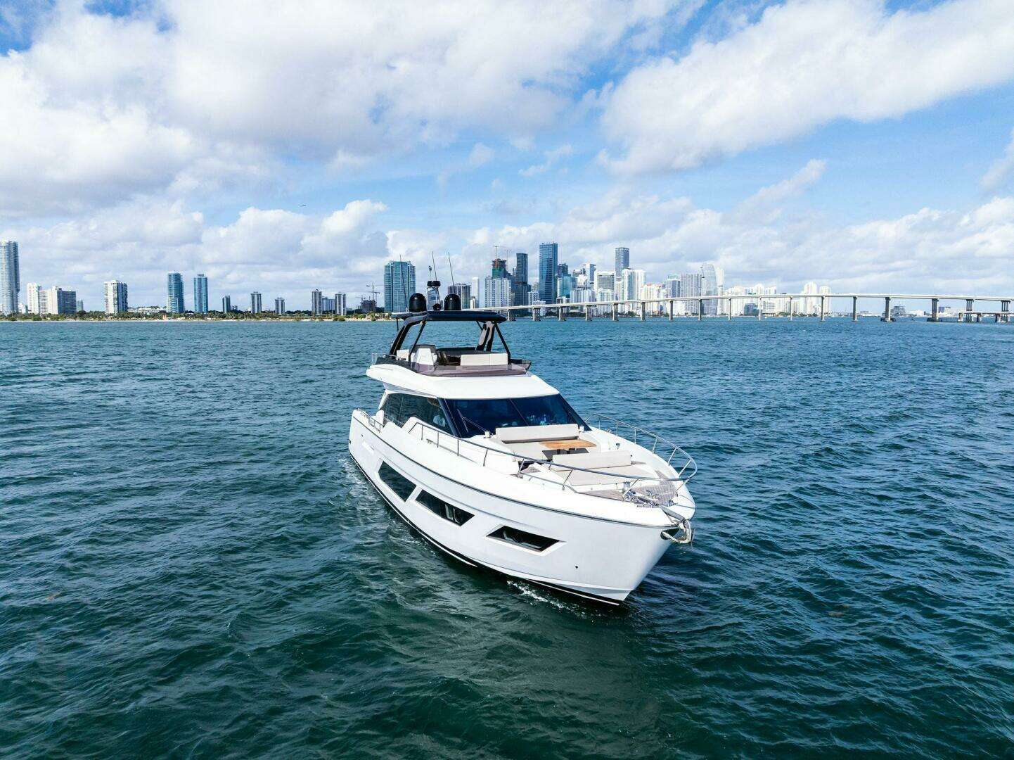 2024 Ferretti Yachts 720 - Image 17