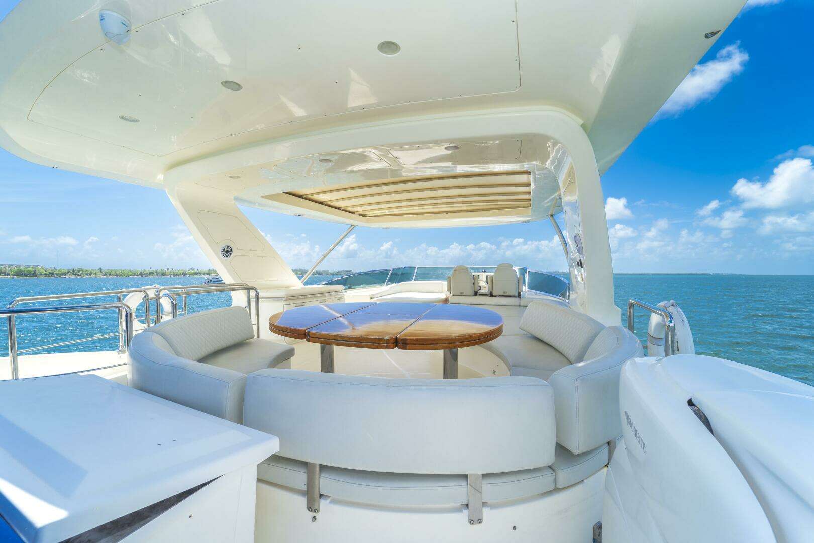 2008 Azimut 75 - Image 68