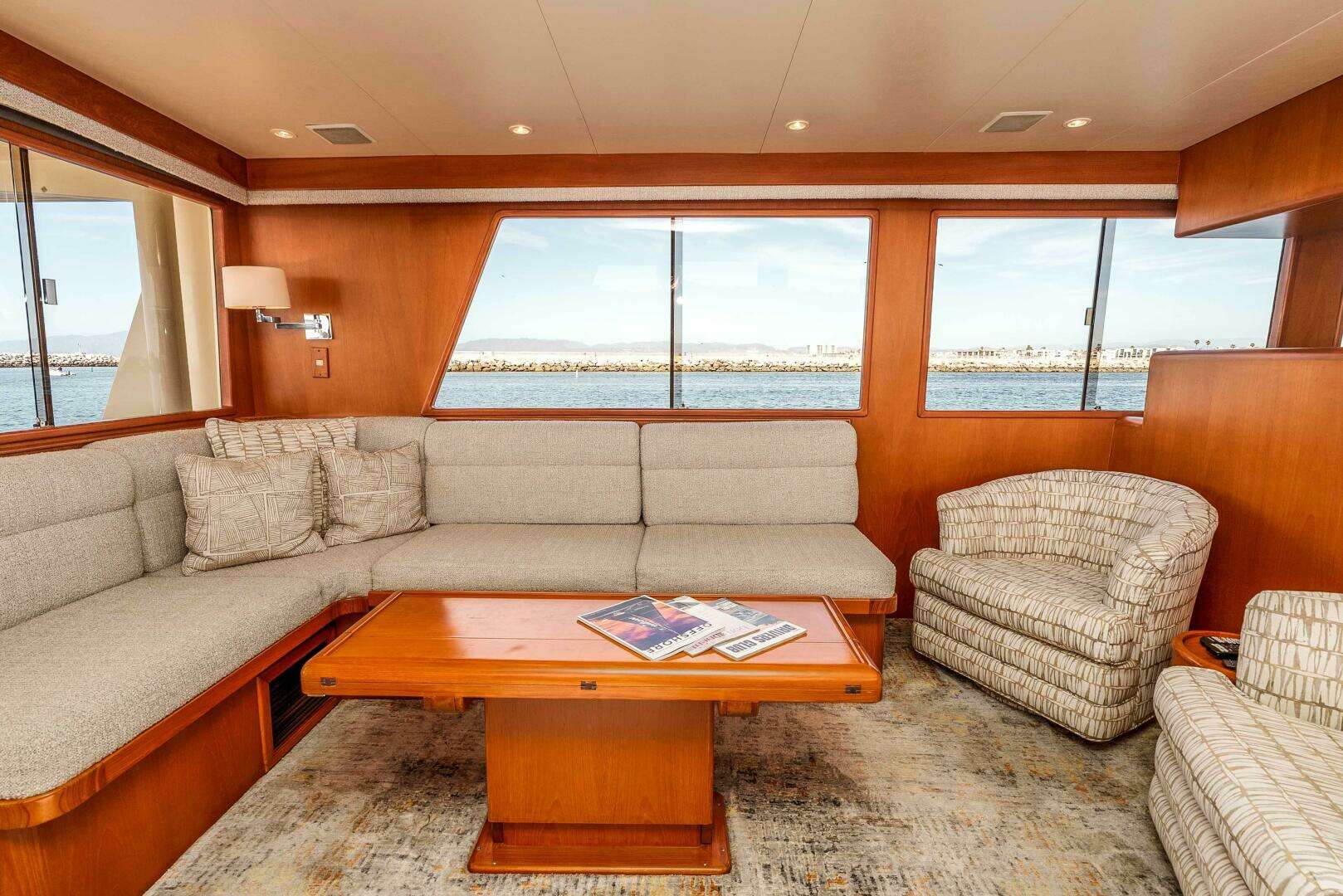 2000 Offshore Yachts Flushdeck - Image 22