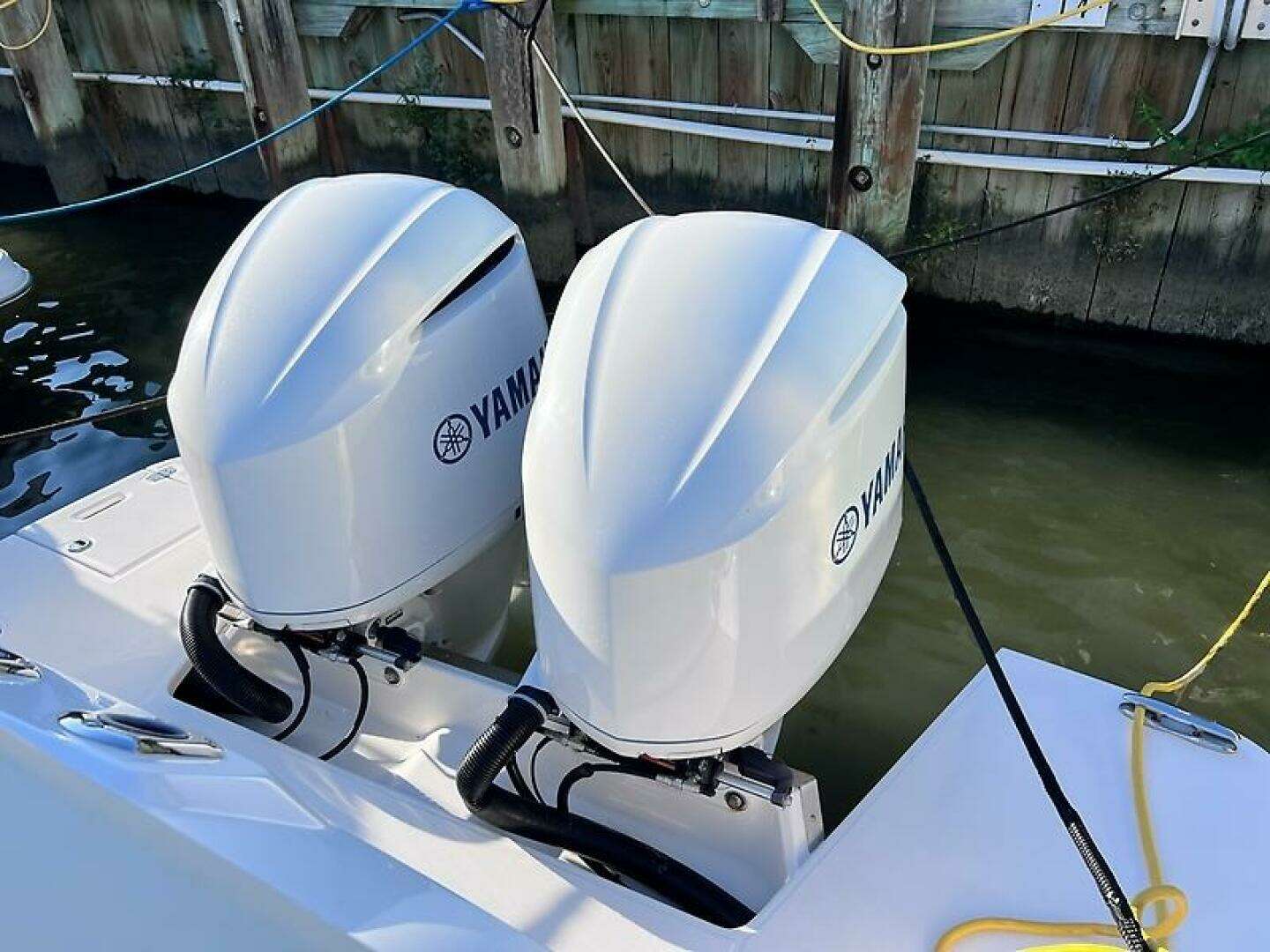 2019 Regal 33 SAV - Image 19