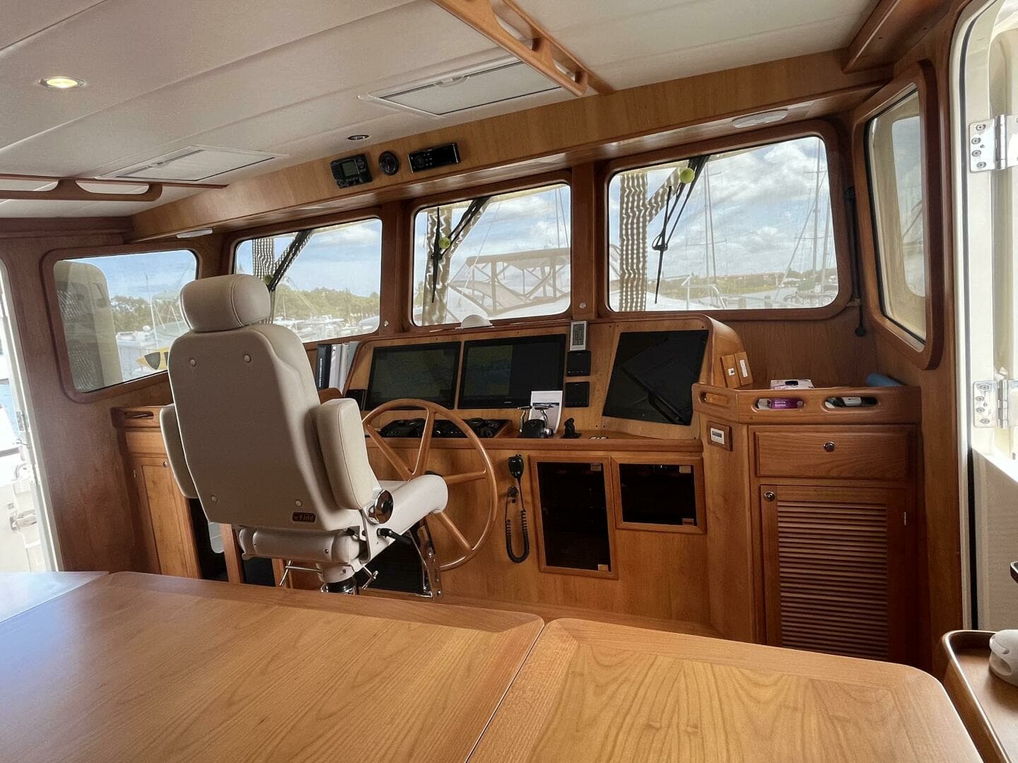 2019 Kadey-Krogen 52 - Image 22