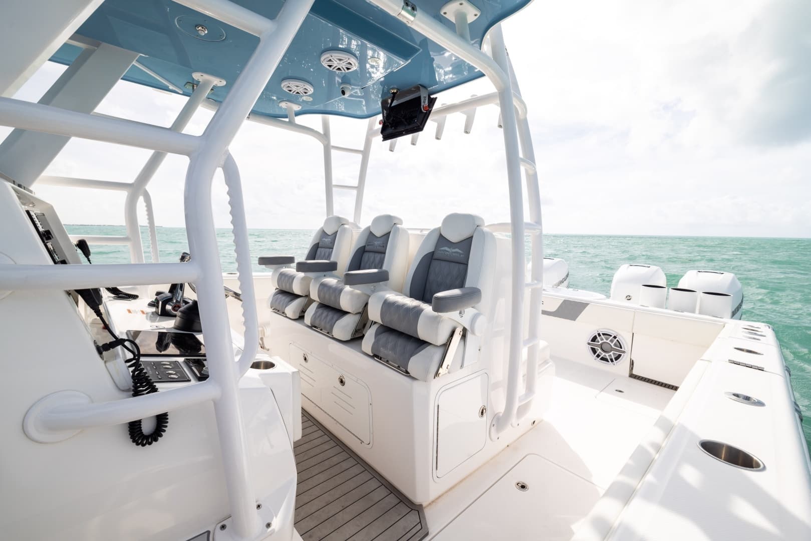 2023 Invincible 37 Catamaran - Image 19