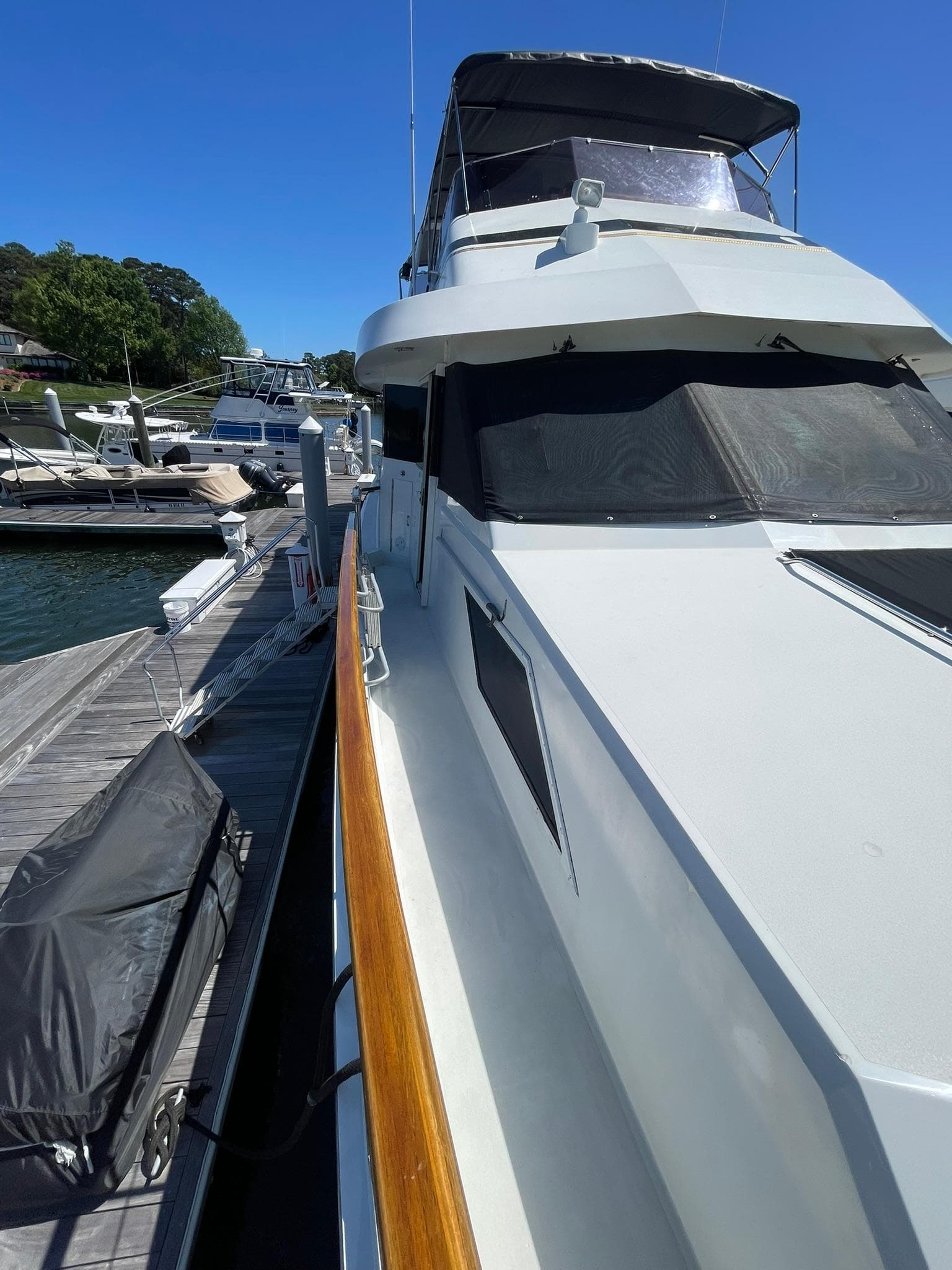 1989 Hatteras 80 Cockpit Motor Yacht - 111