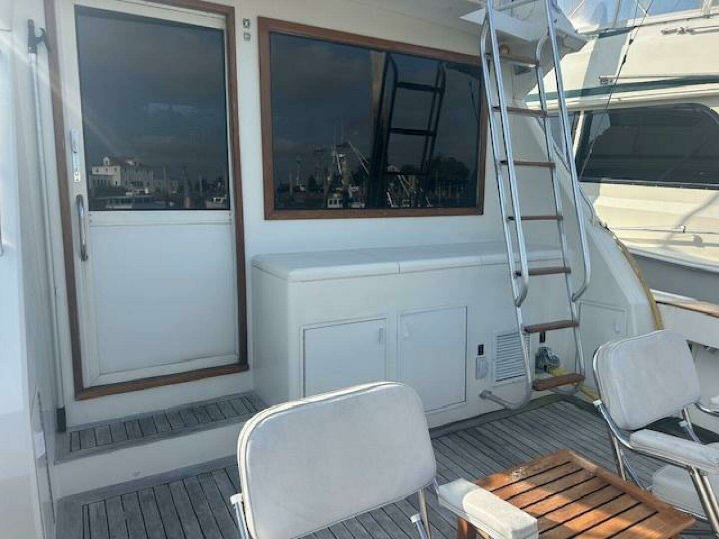 1988 Viking 45 Convertible - Image 6