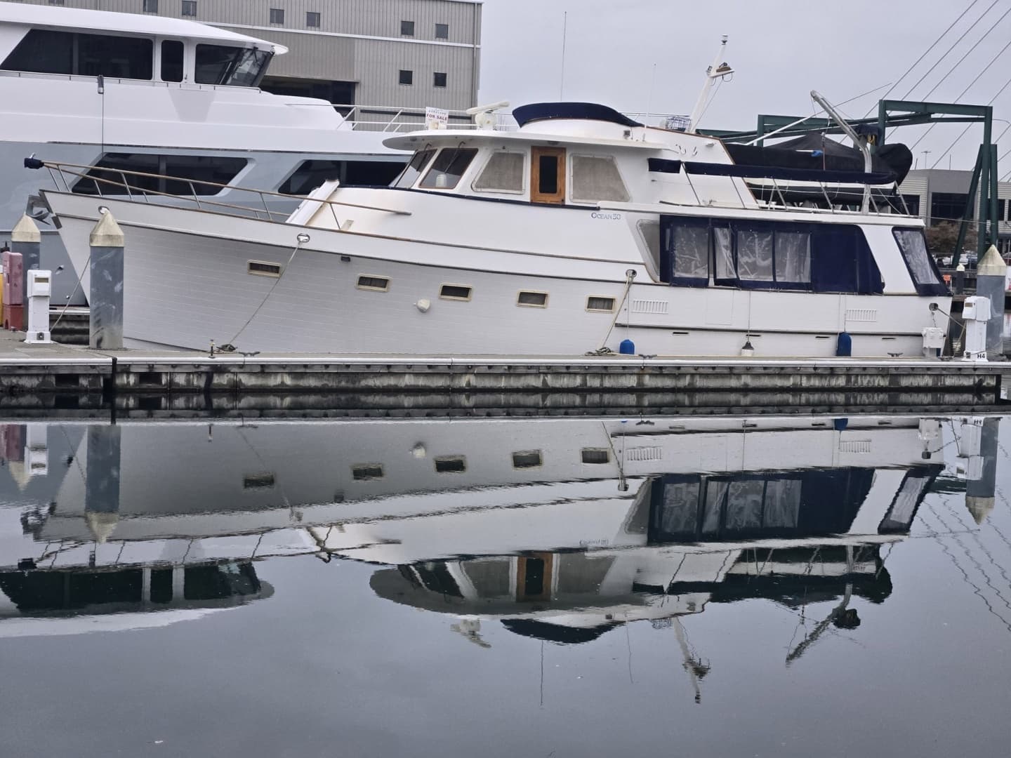 1982 Ocean Alexander — - Image 2