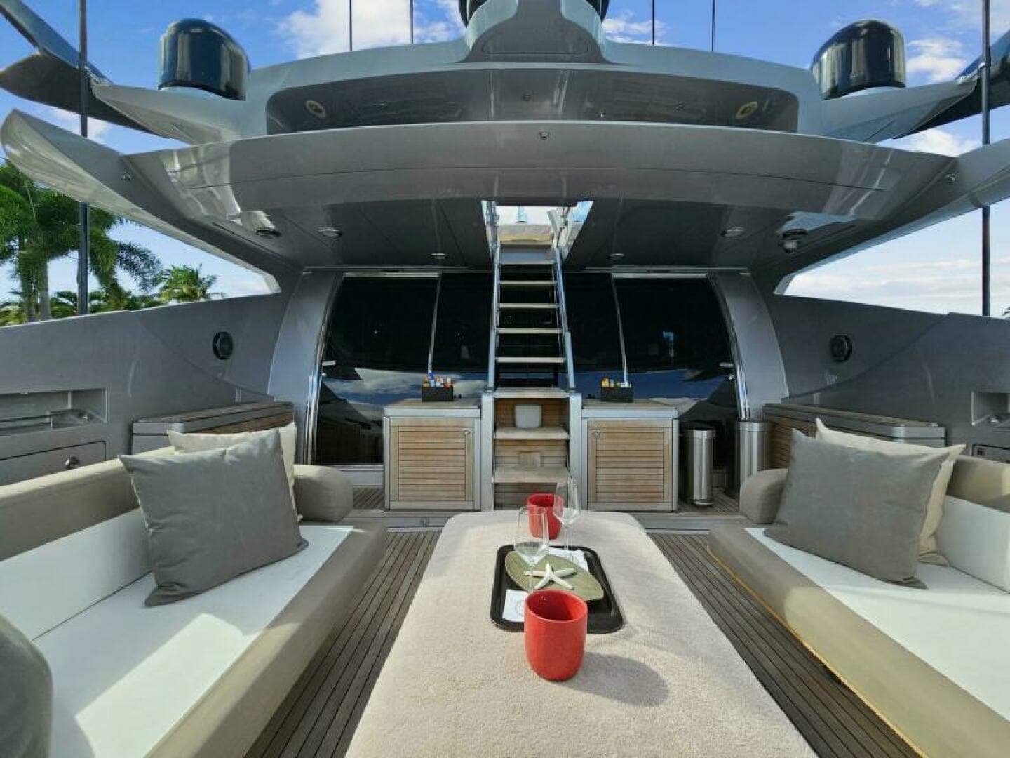 2008 Palmer Johnson 124 Sports Cruiser - Image 23