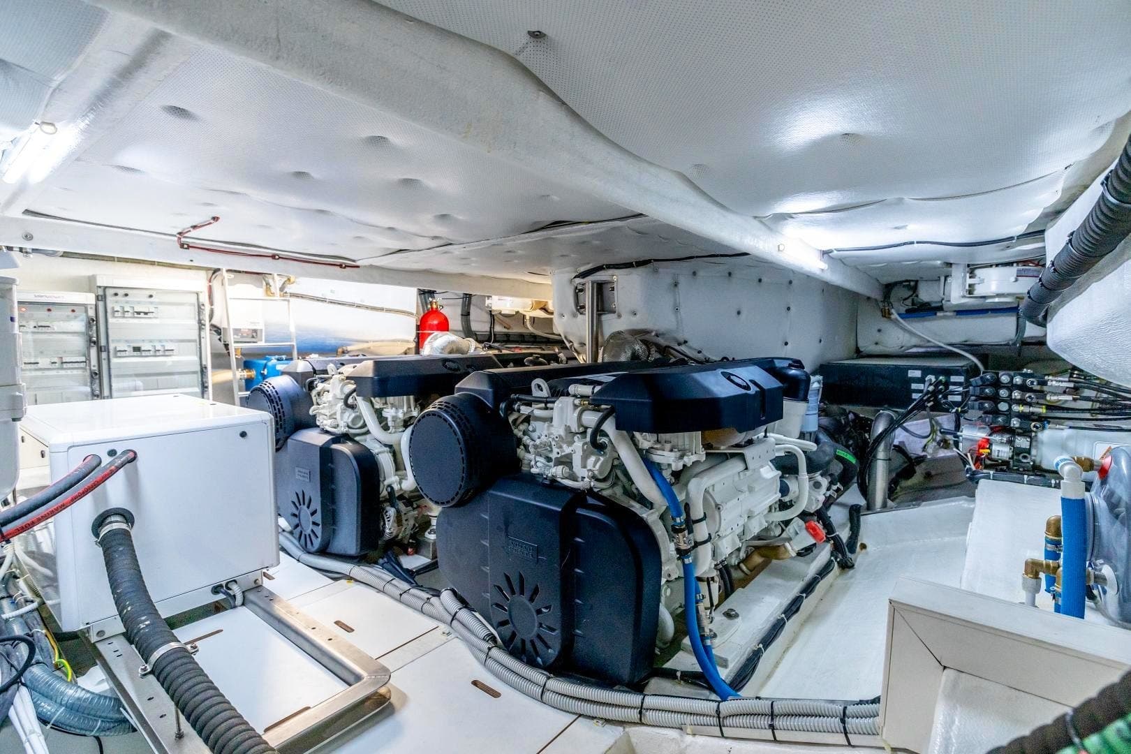 2021 Solaris — - Image 24