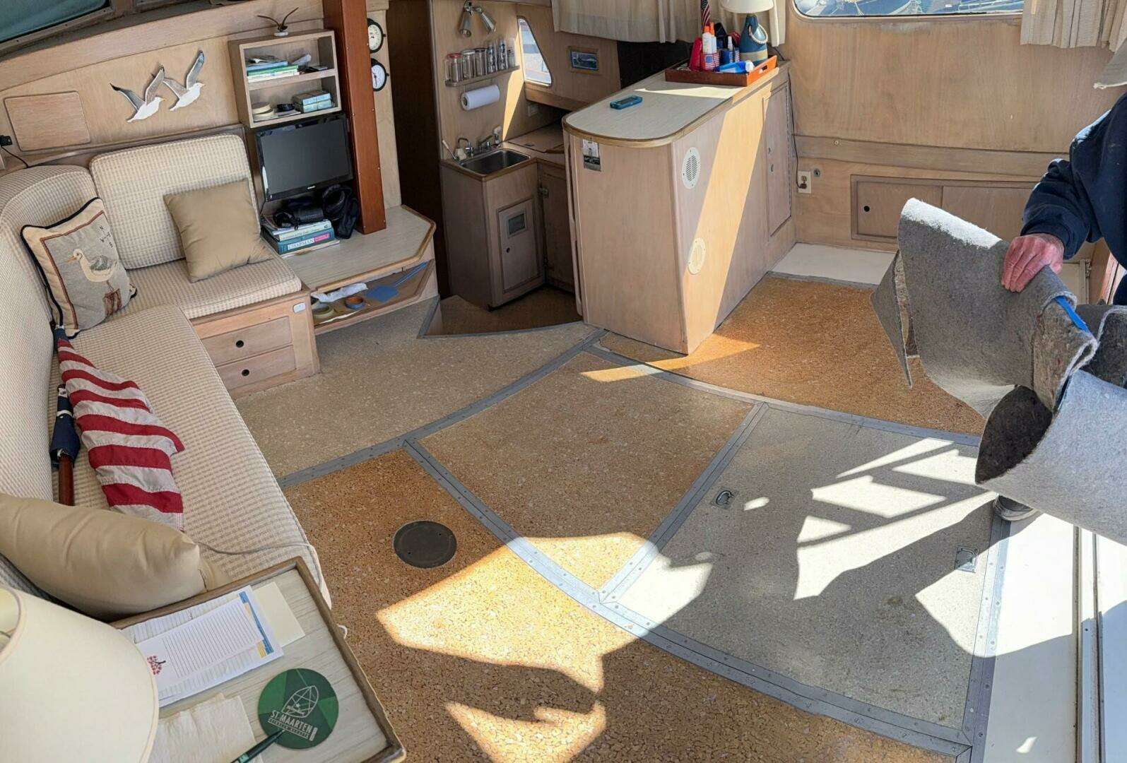 1967 Custom 42’ Flybridge Cruiser - Image 27