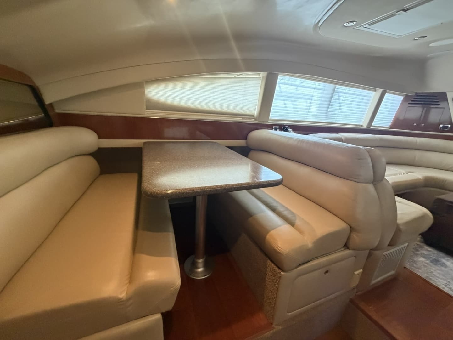2002 Sea Ray 480 - Image 10