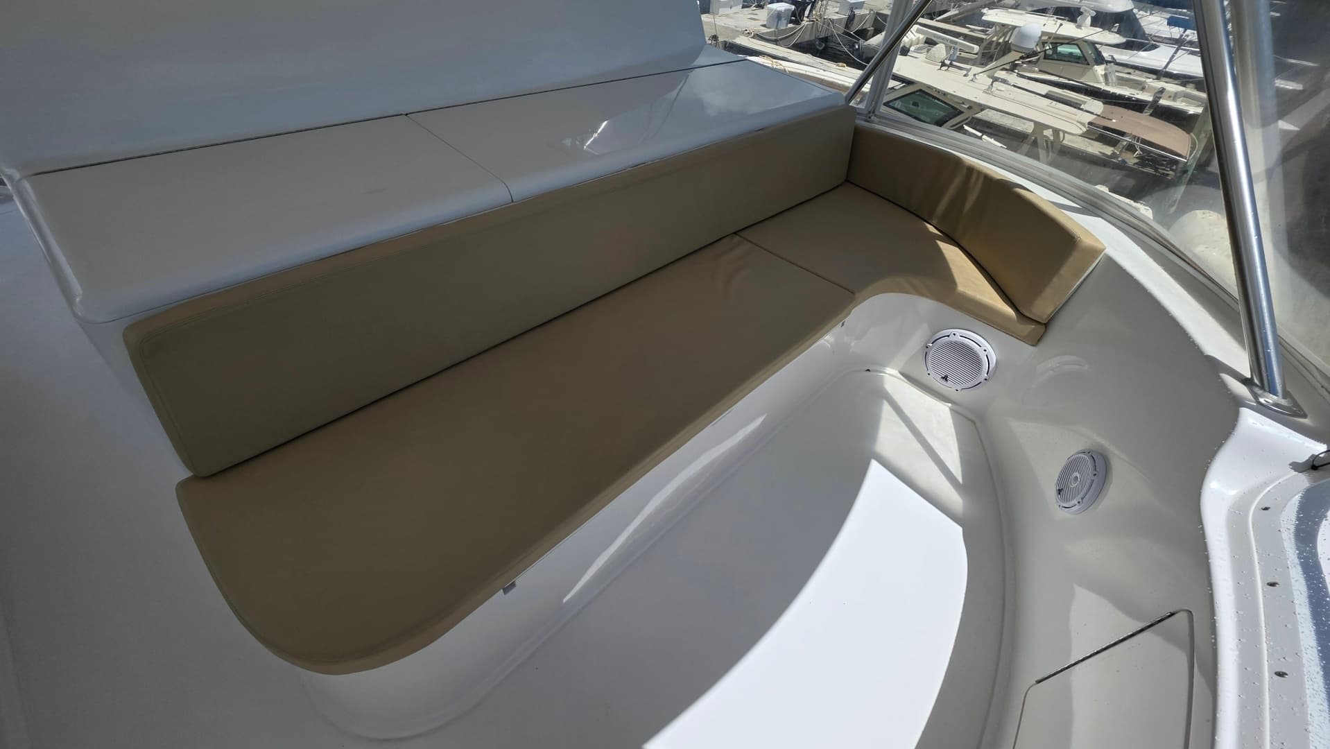 2010 Viking 64' Sportfish Convertible - Image 34
