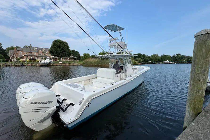 2016 Invincible 39 Open Fisherman 9