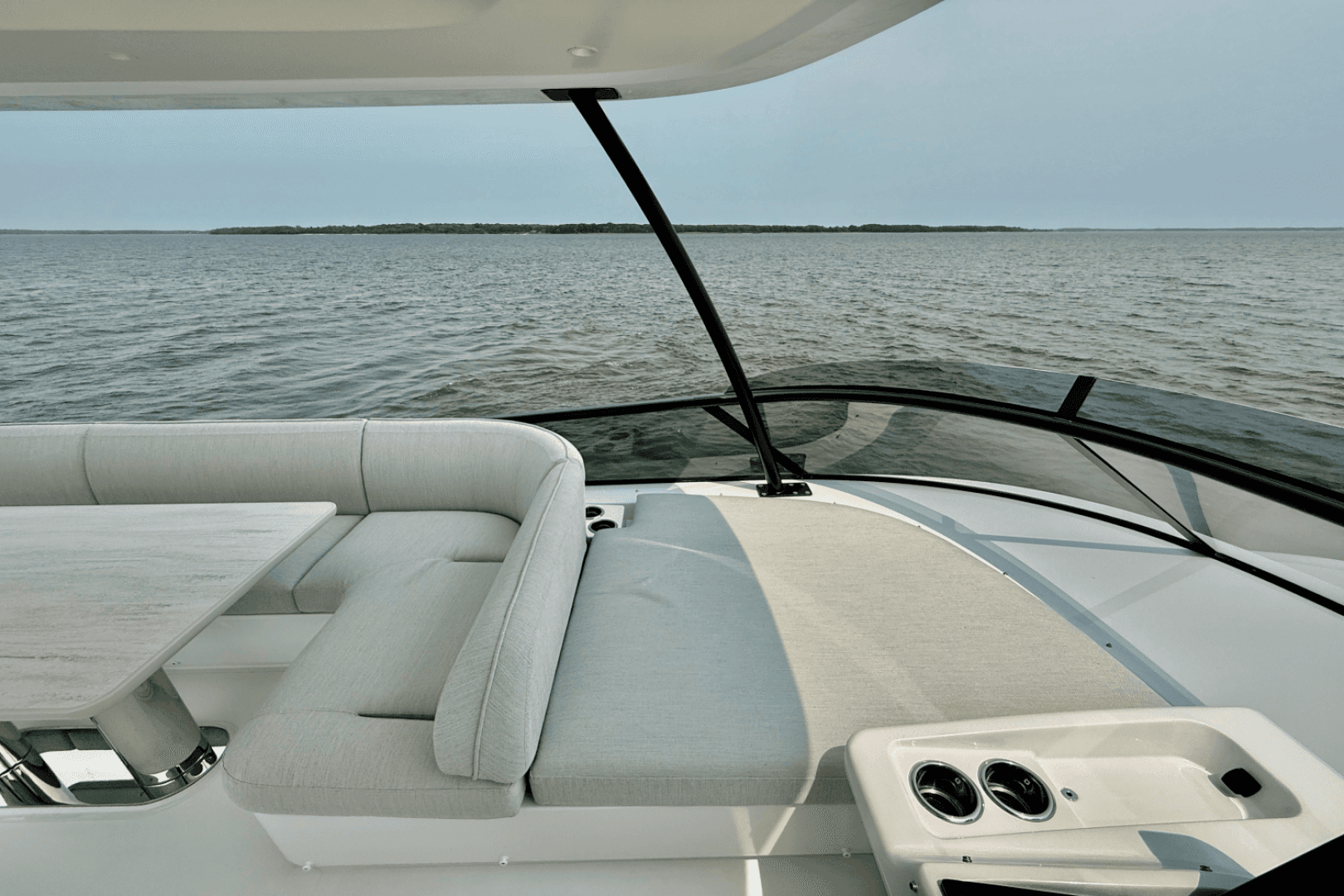 2026 Azimut Magellano 60 - Image 82