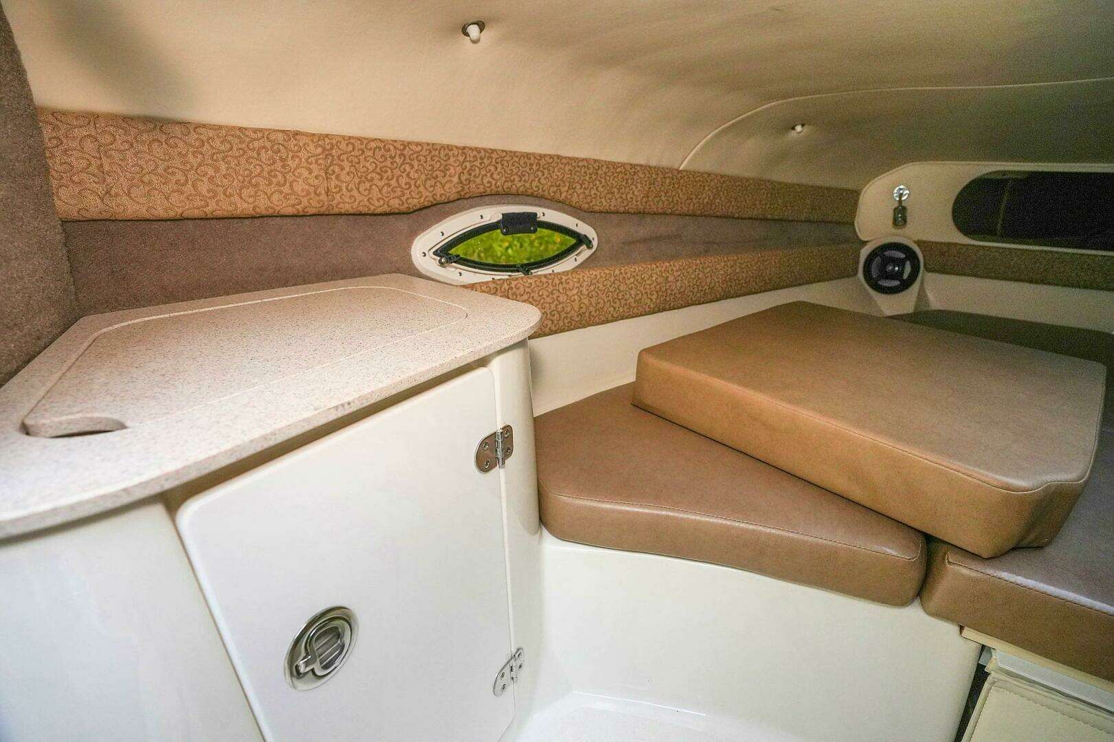2016 Stingray 225 CR - Image 48