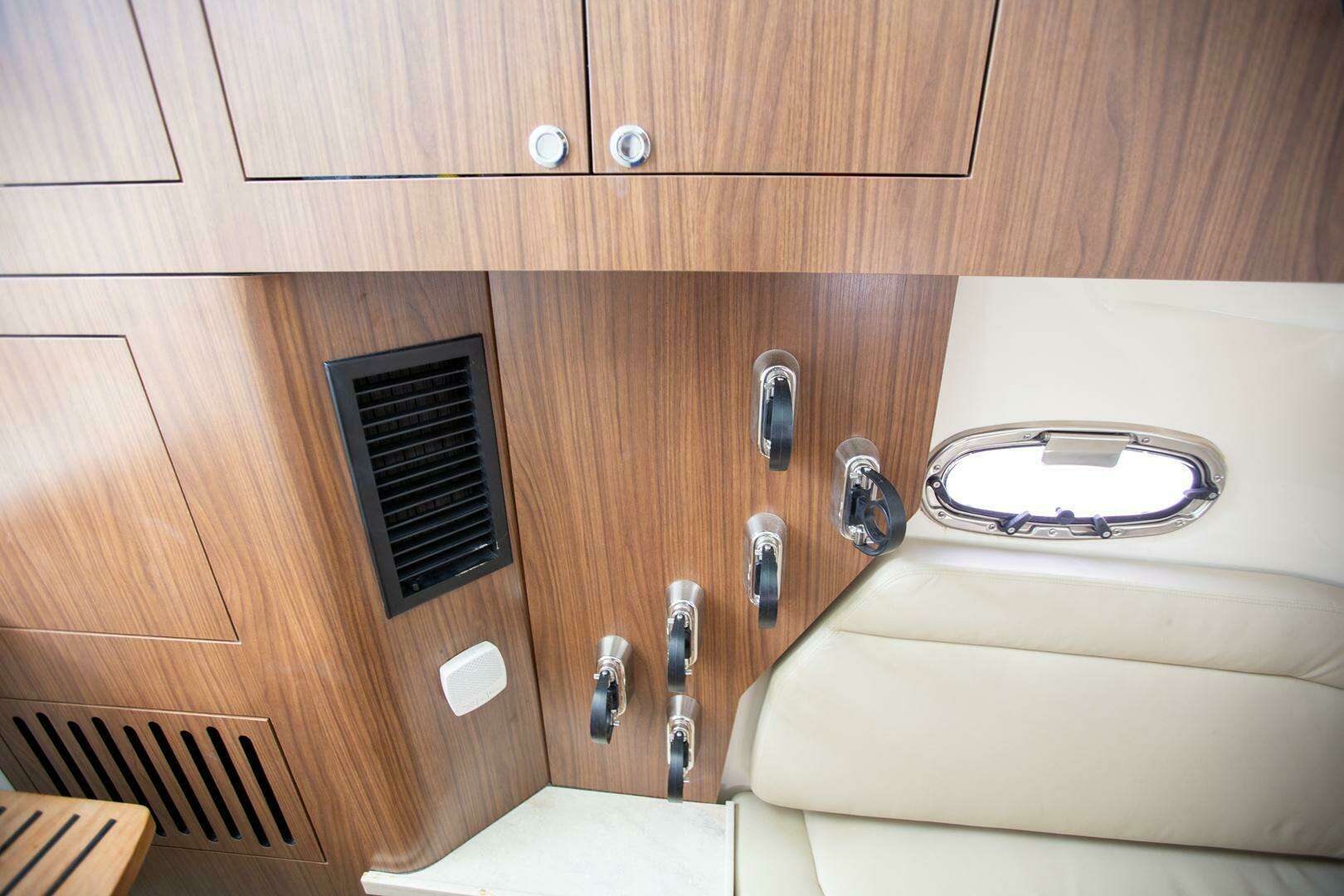 2023 Boston Whaler 380 Outrage - Image 16