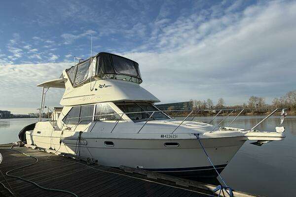 1998 Bayliner 4087 - Image 1