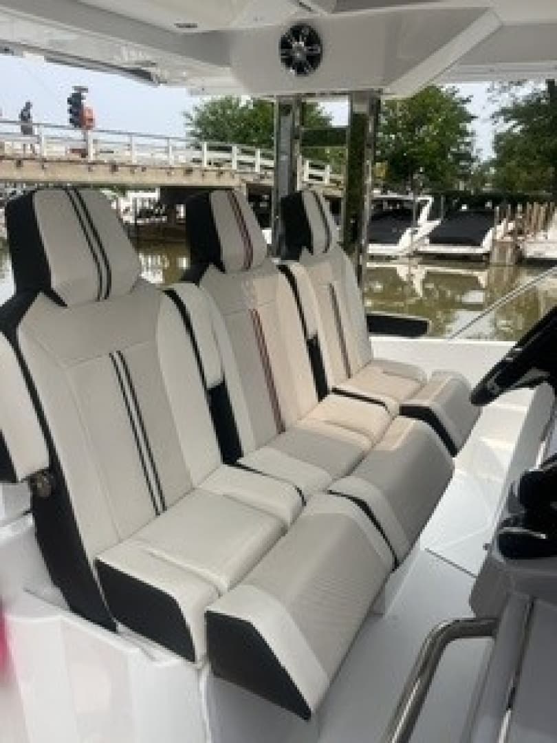 2021 Jeanneau Leader 12.5 WA - Image 12