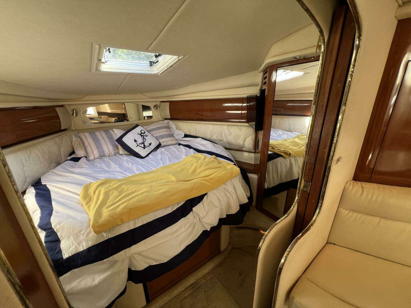 2002 Sea Ray 360 Sundancer - Image 24
