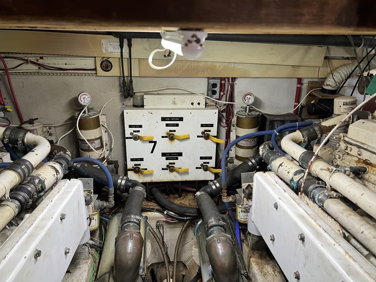 1982 Gulfstar 48 Aft Cabin - Image 16