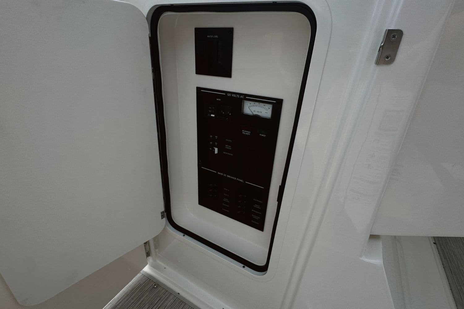 2026 Sea Ray SLX 310 Outboard - 23