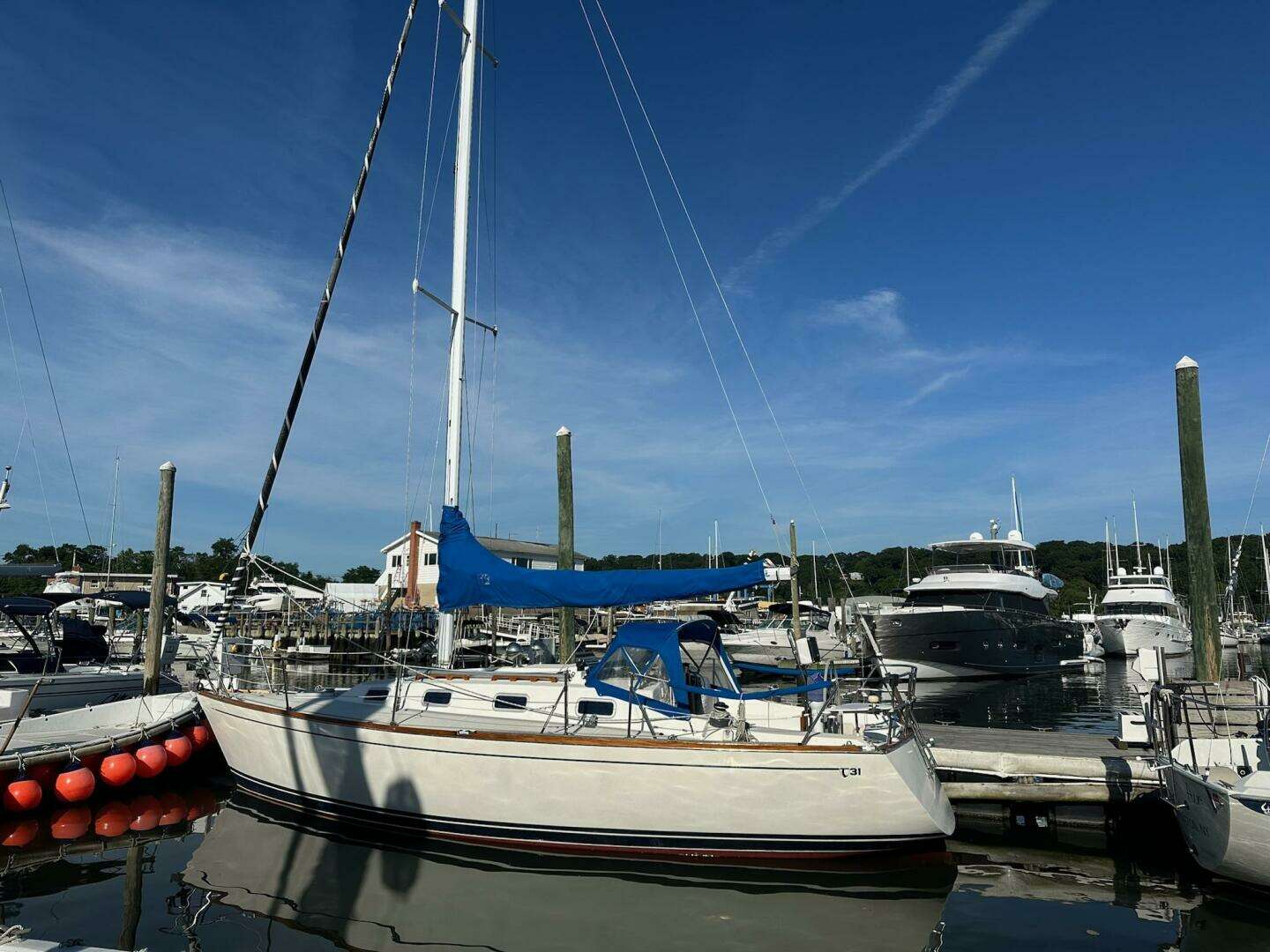 1988 Tartan 31 - Image 9