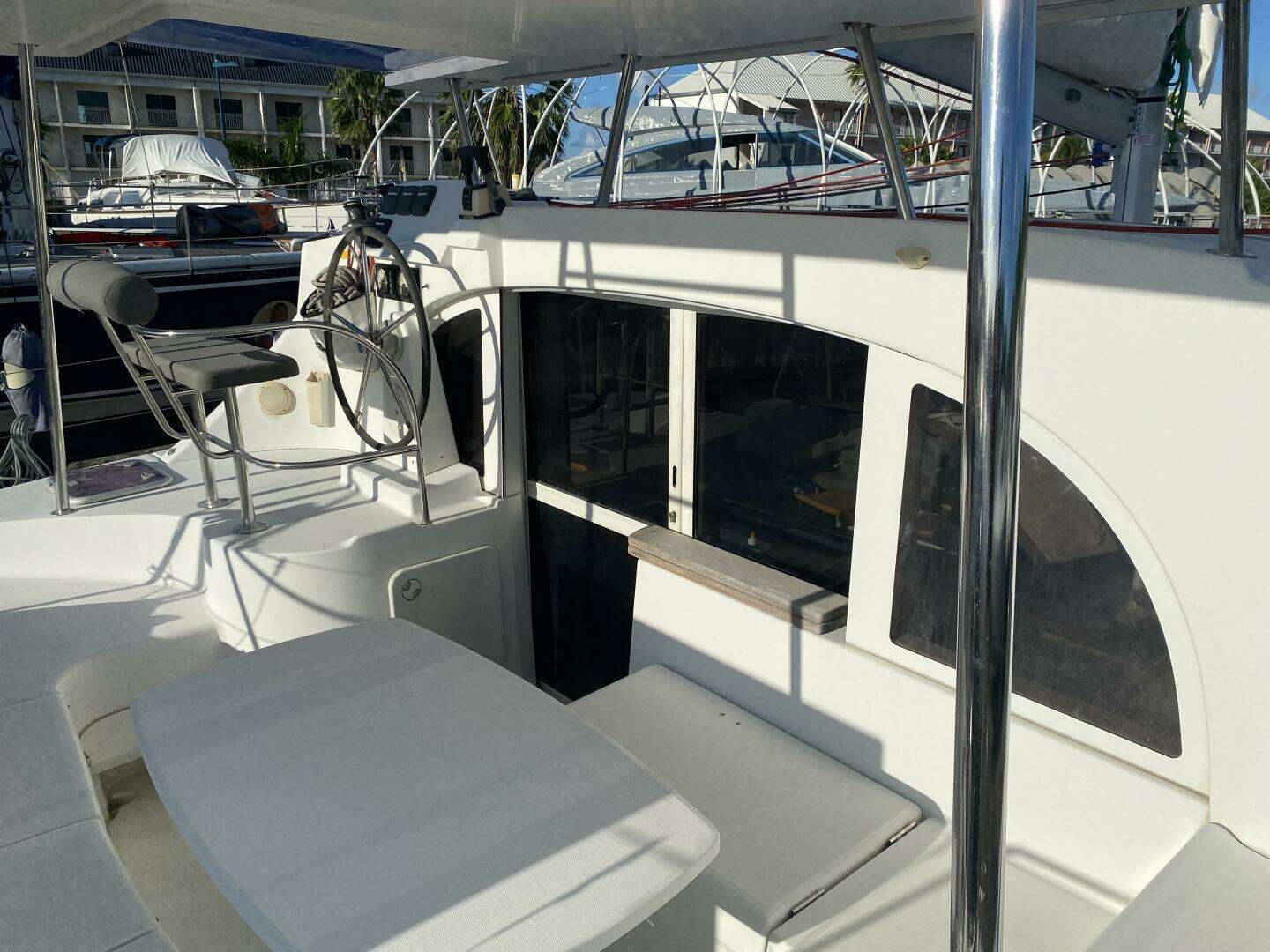 2013 Lagoon 380 - Image 19