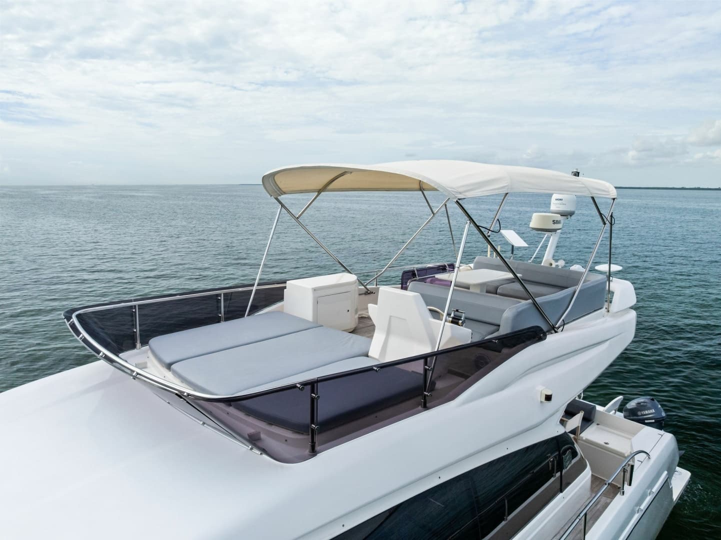 2018 Ferretti Yachts 800 - Image 15