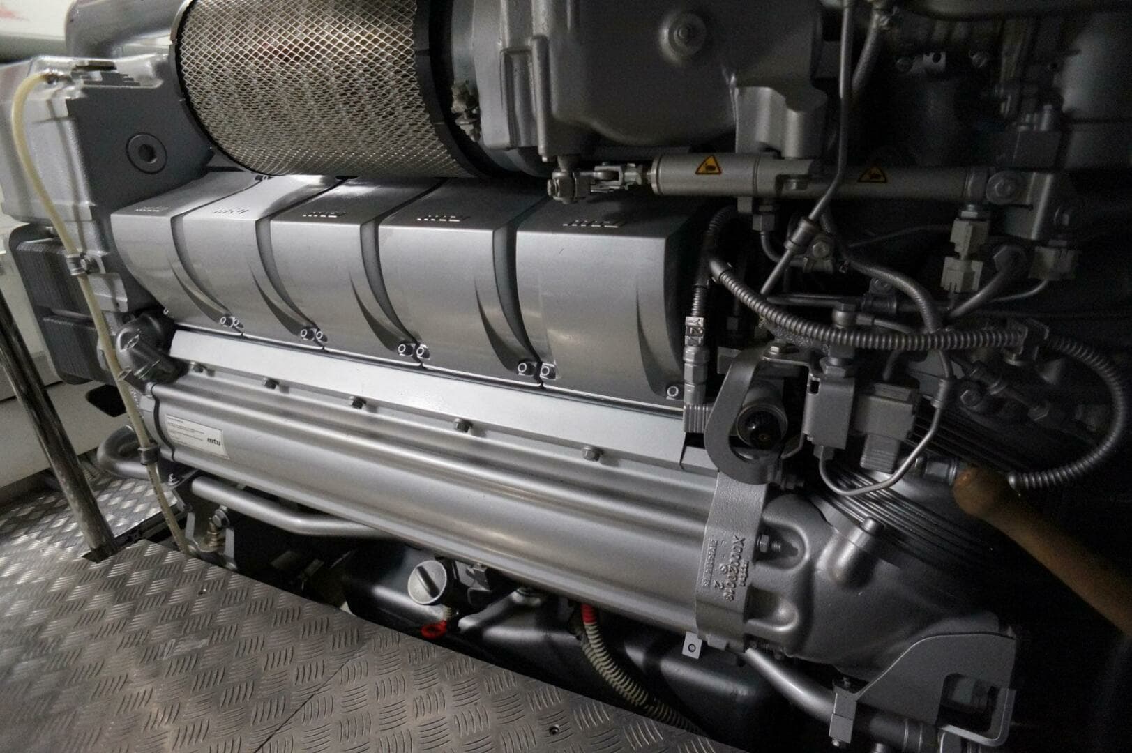 2016 Pershing 70 - Image 56