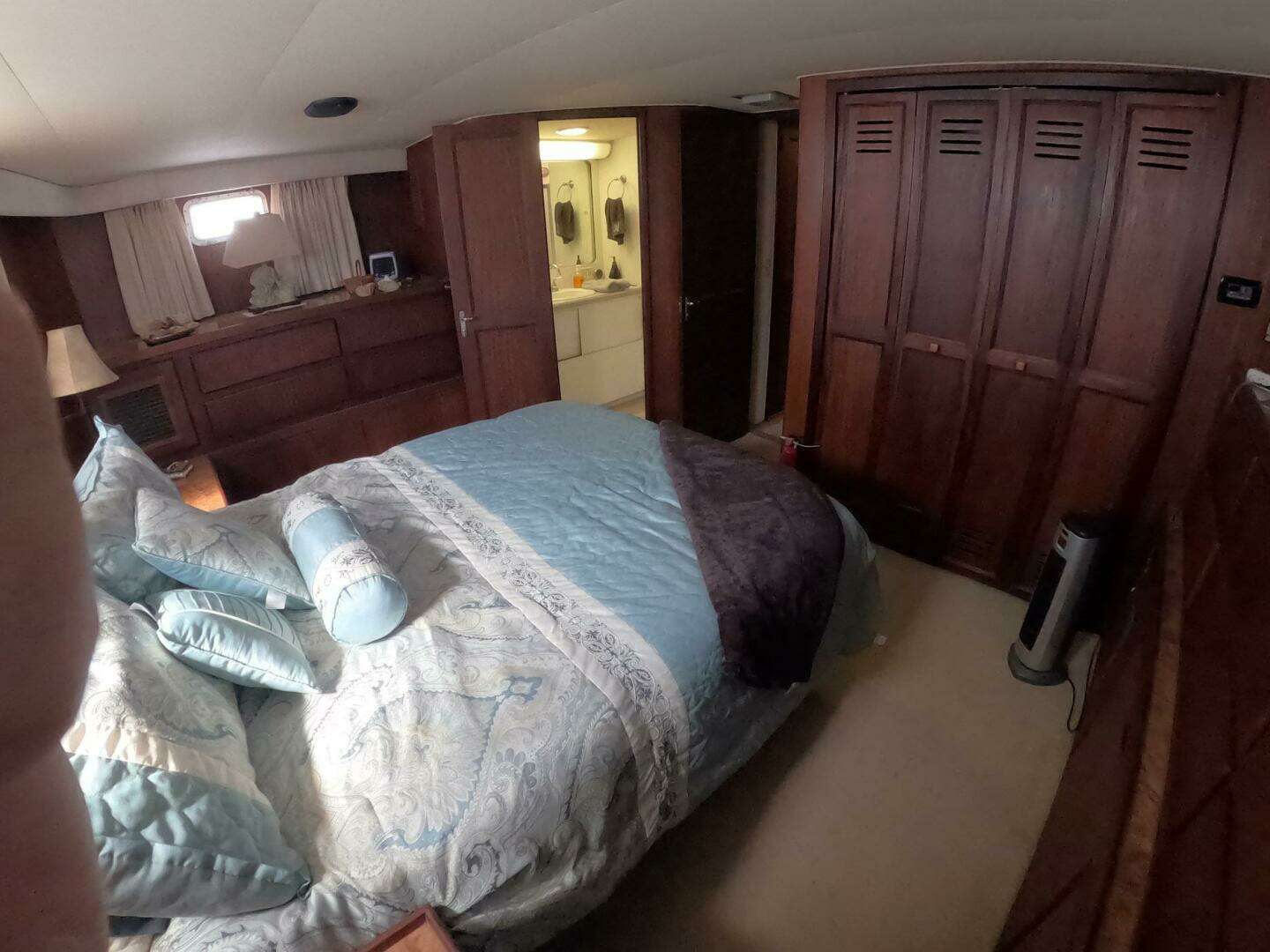 1987 Hatteras 54MY - Image 28
