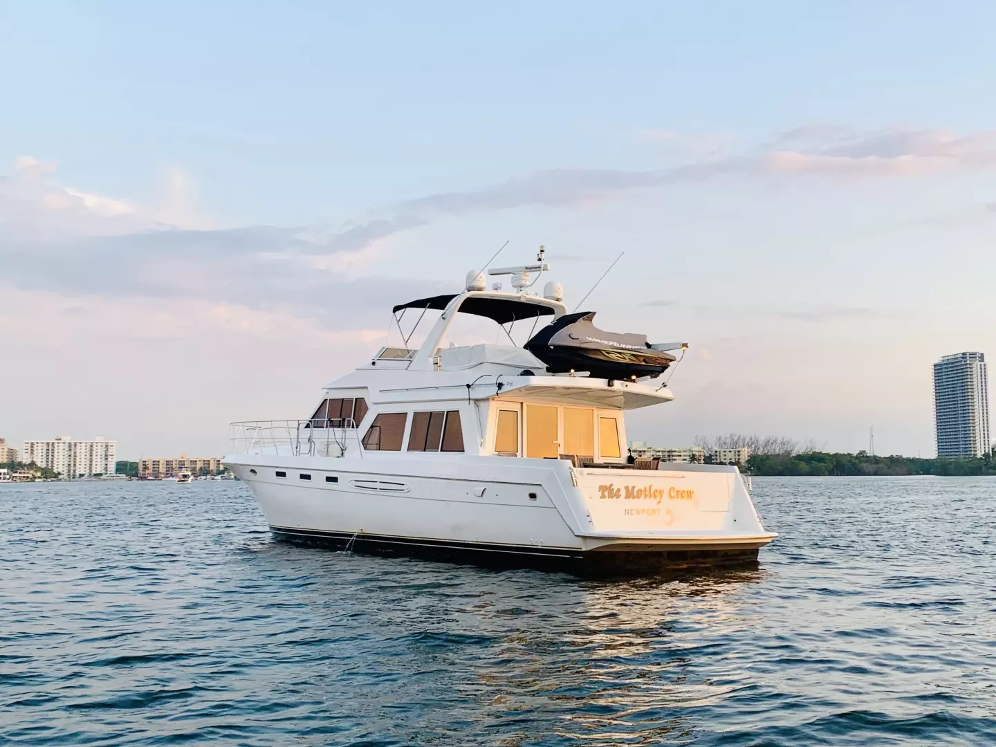 2003 Navigator 5700 Rival - Image 100