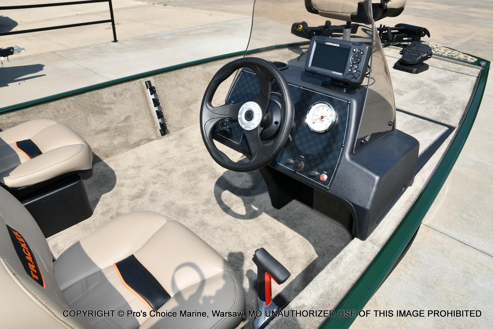 2026 Tracker Bass Tracker Classic Limited - 5