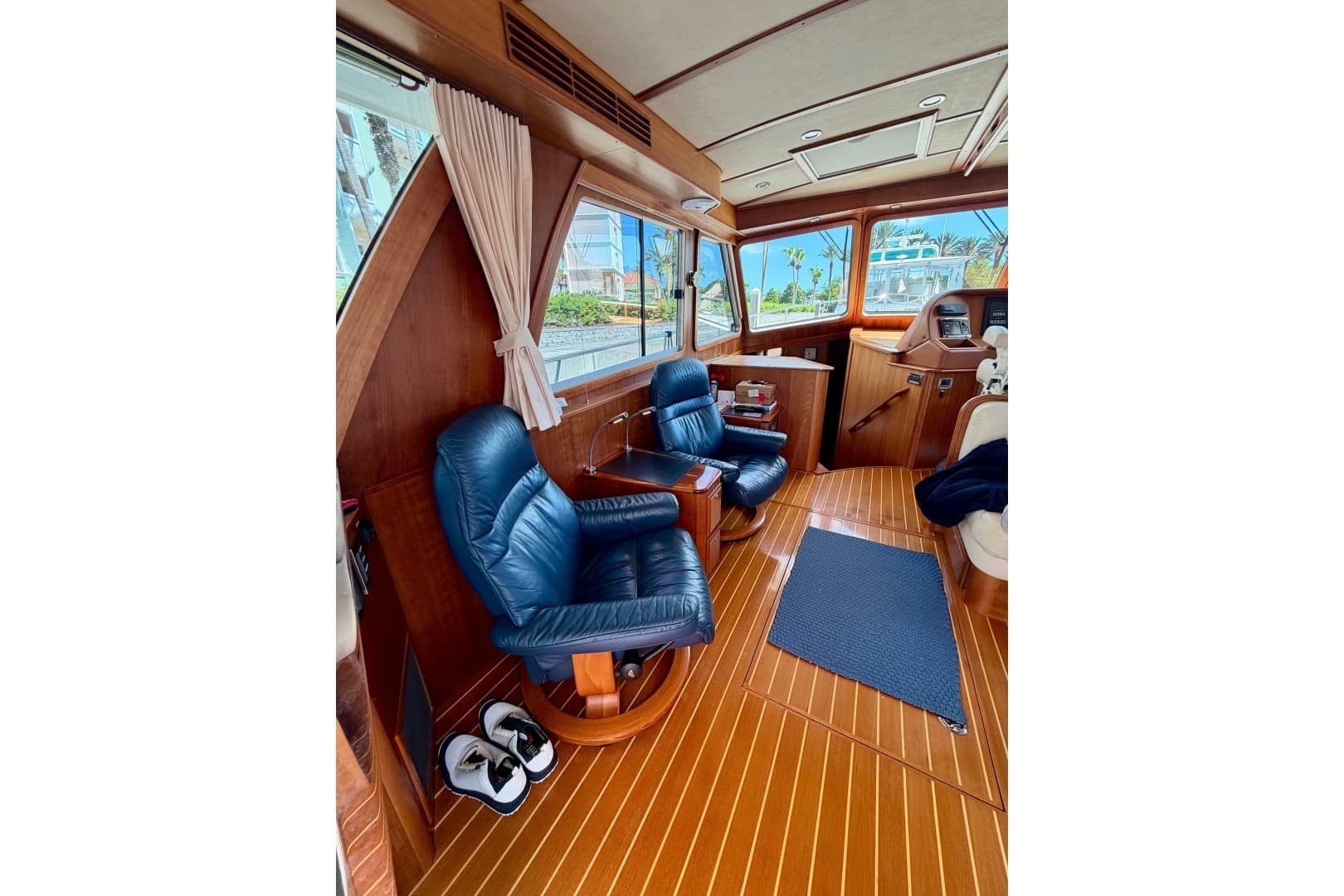 2016 Sabre 48 Salon Express - Image 35