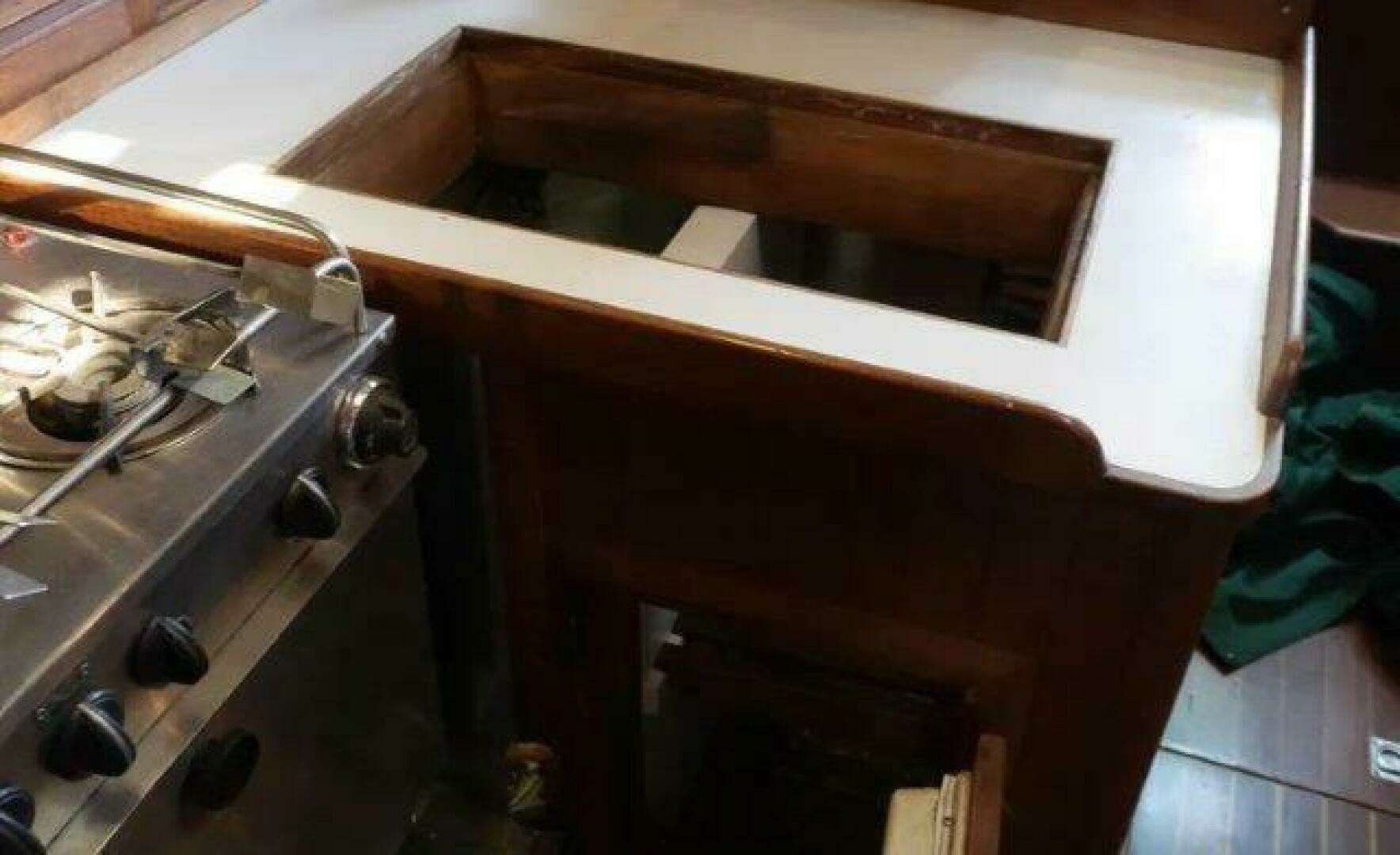 1979 Tayana 37 - Image 33
