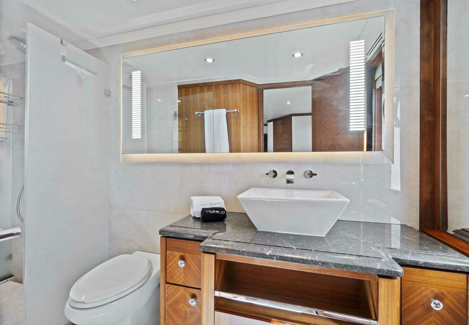 2016 Ocean Alexander 85 E - Image 43