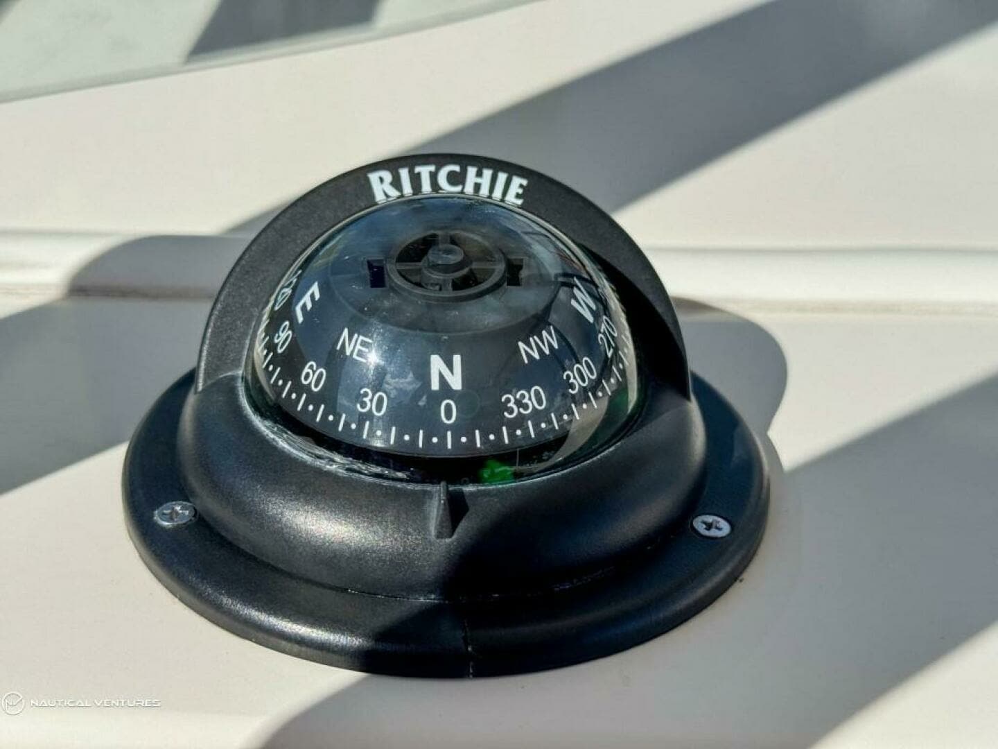 2019 Sailfish 220 CC - Image 30