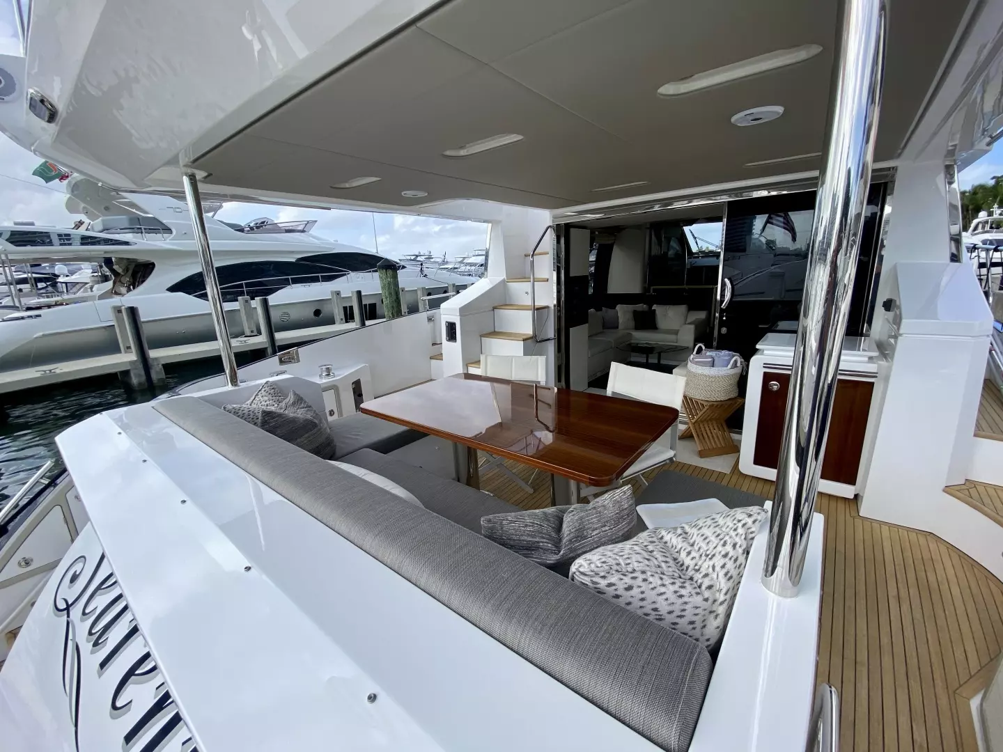 2018 Azimut Flybridge - Image 91