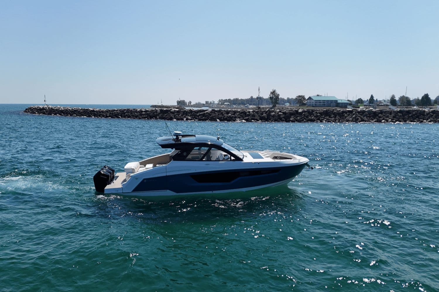 2026 Cruisers Yachts 50 GLS - 22