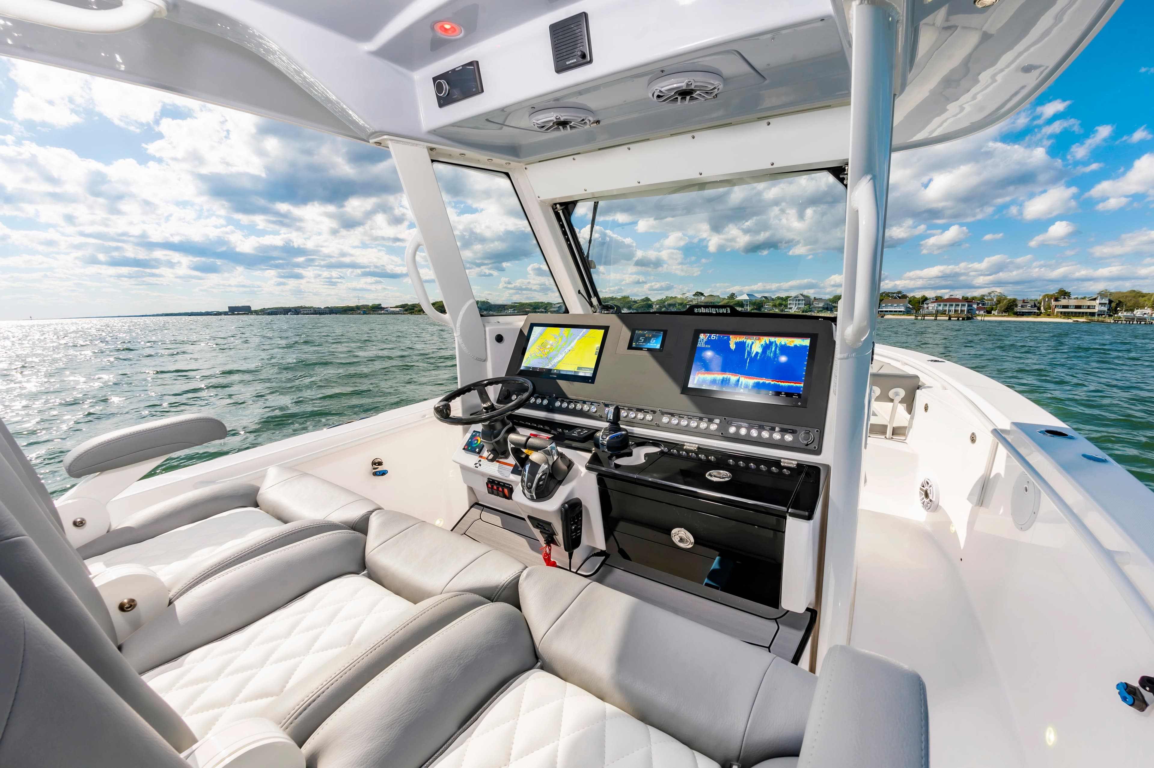 2023 Everglades 335 Center Console - 13