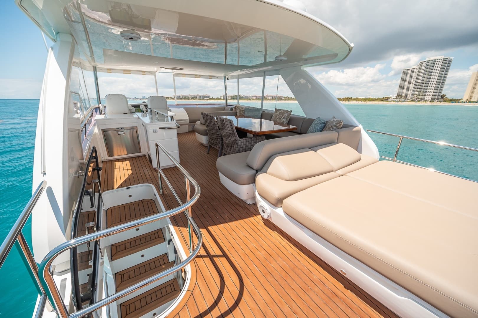 2017 Princess 68 Flybridge - Image 63
