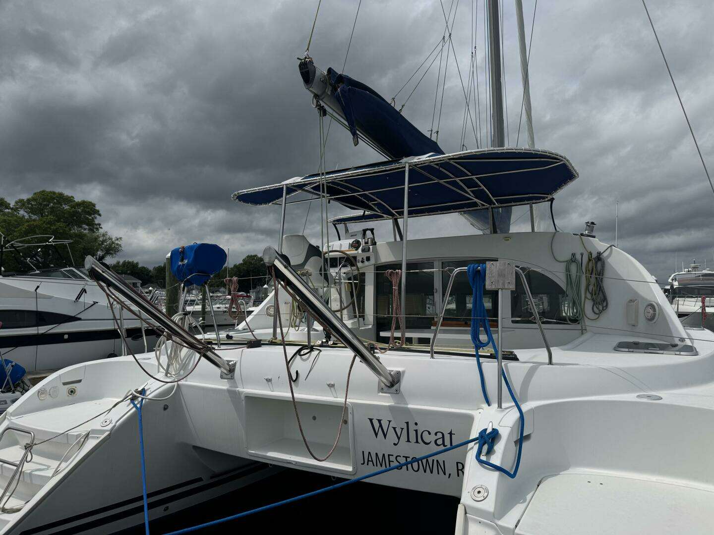 2000 Lagoon 380 - Image 3